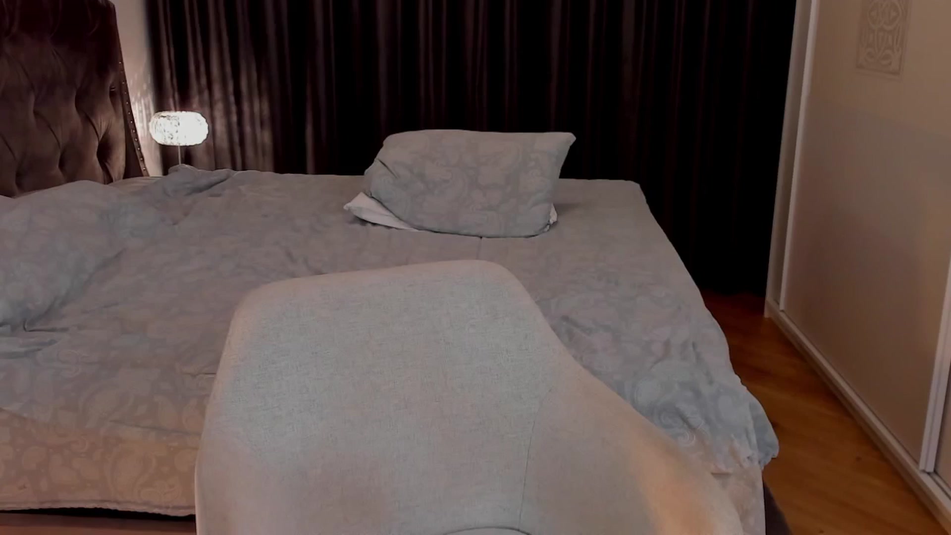 Gallery image thumbnail from LenaRae's myfreecams stream on, 04/02/2026, 21:11 image 11 of 20