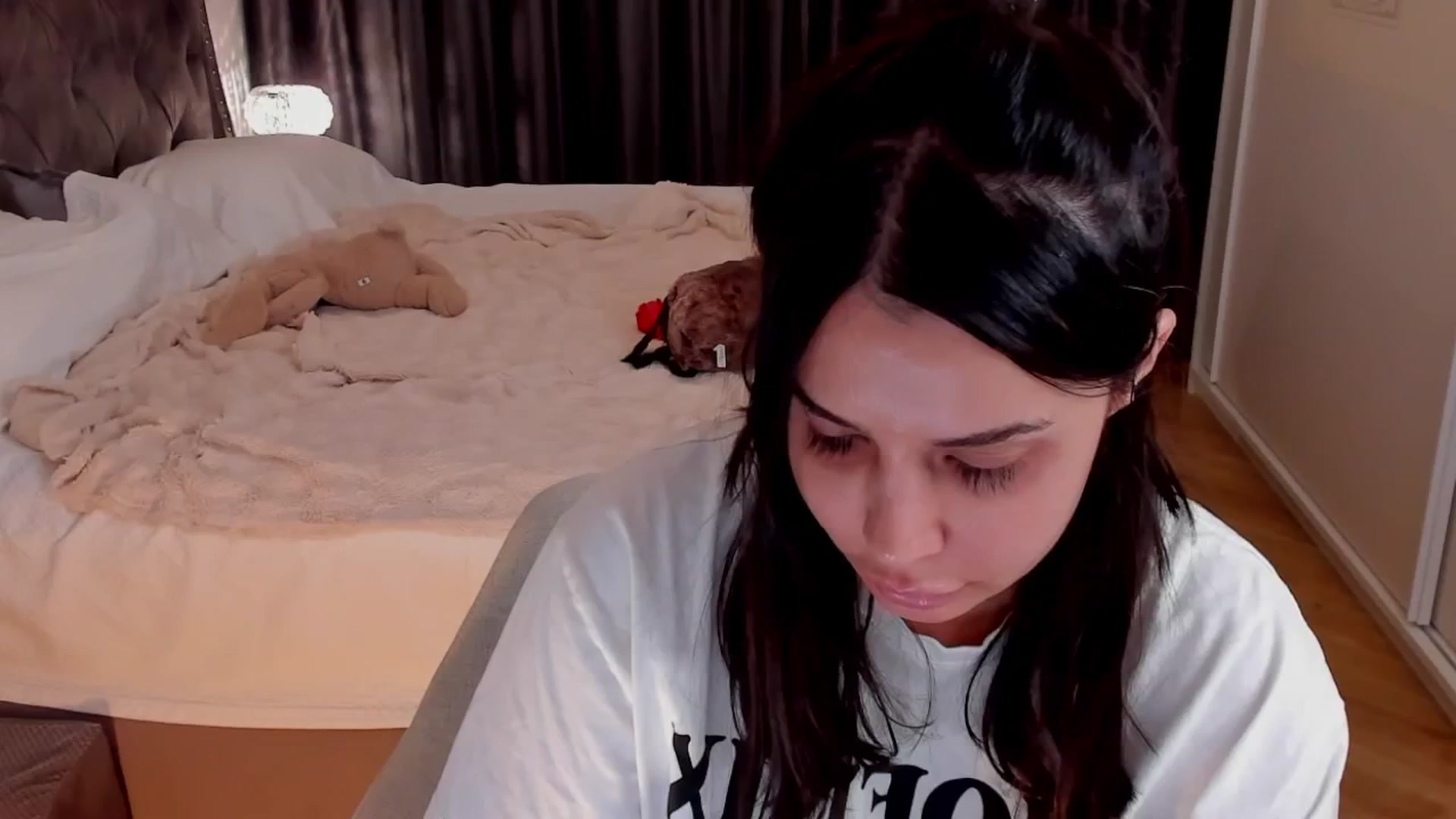 Gallery image thumbnail from LenaRae's myfreecams stream on, 04/21/2026, 21:08 image 15 of 20