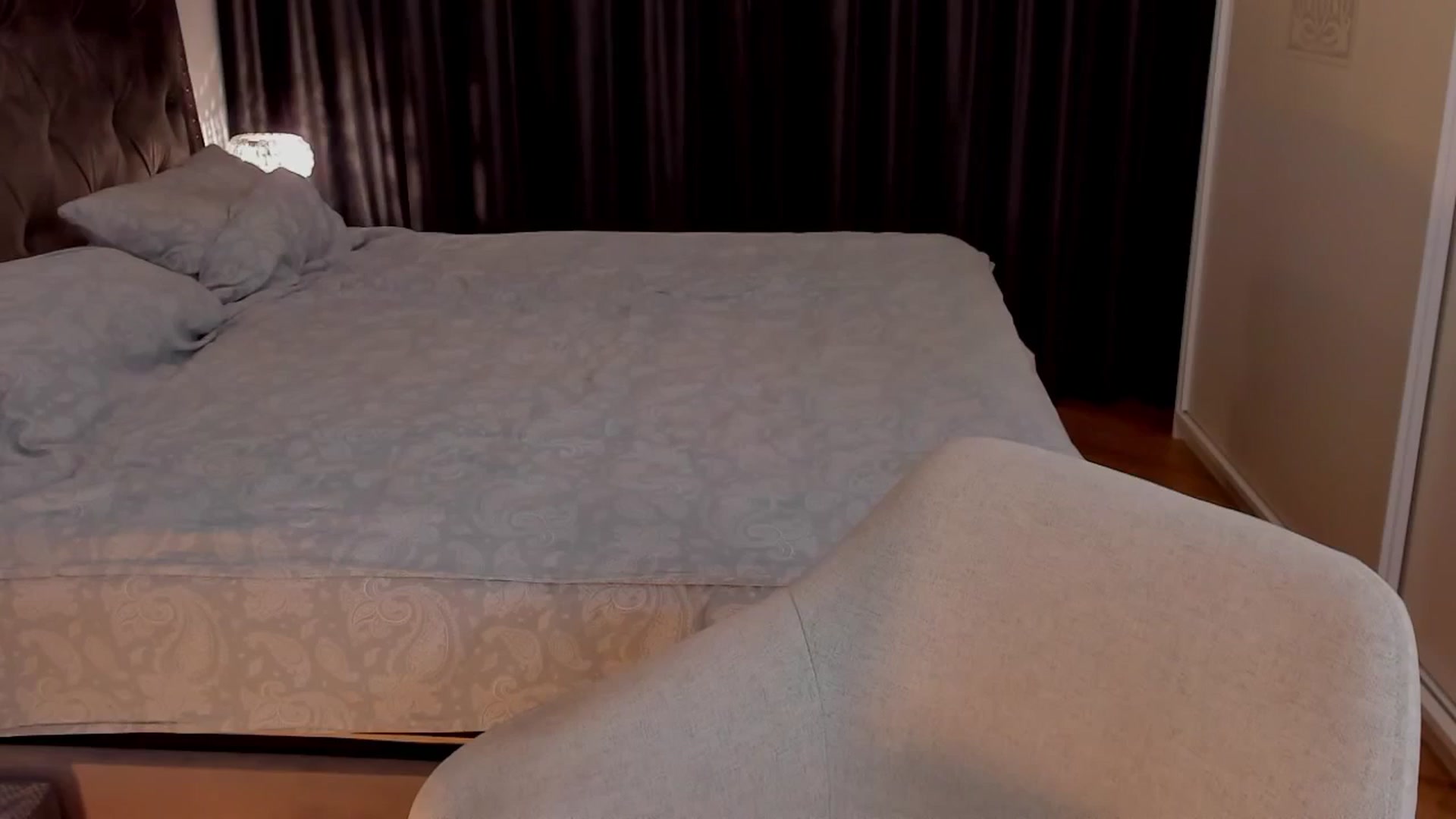 Gallery image thumbnail from LenaRae's myfreecams stream on, 04/23/2026, 22:50 image 5 of 20