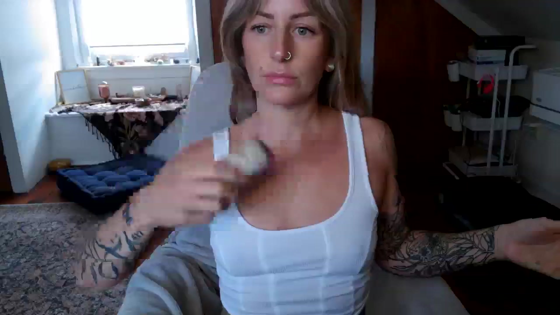 Gallery image thumbnail from Lena_bee's myfreecams stream on, 09/19/2023, 15:55 image 7 of 20