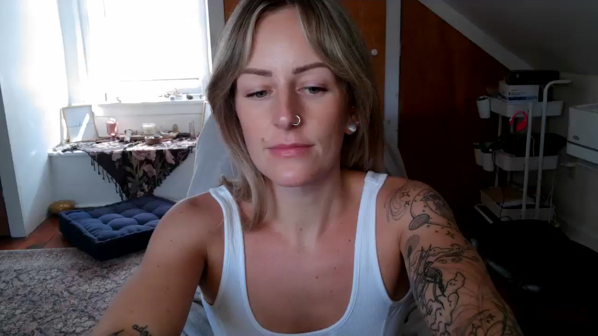 Gallery image thumbnail from Lena_bee's myfreecams stream on, 09/19/2023, 15:55 image 20 of 20