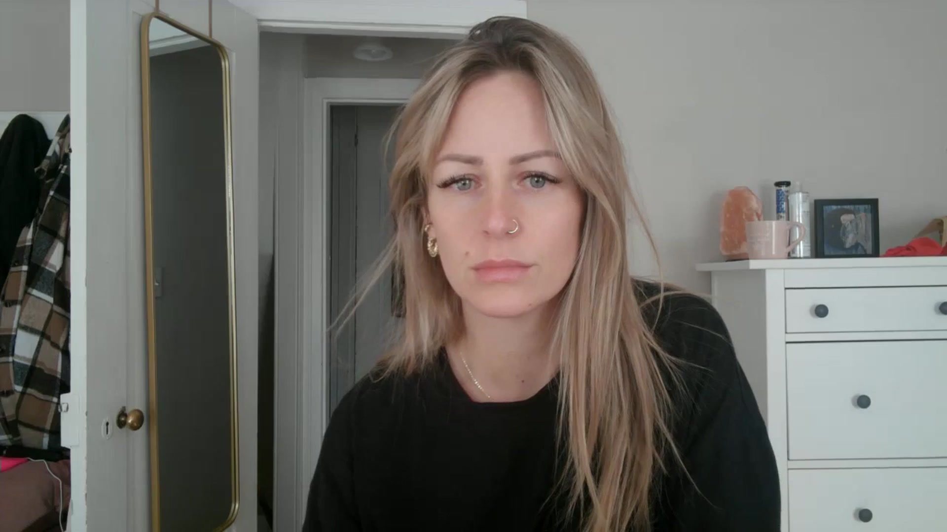 Gallery image thumbnail from Lena_bee's myfreecams stream on, 01/05/2024, 16:57 image 19 of 20