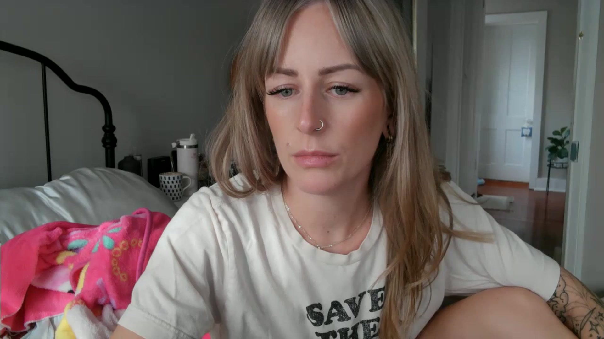 Gallery image thumbnail from Lena_bee's myfreecams stream on, 01/12/2024, 18:19 image 1 of 20