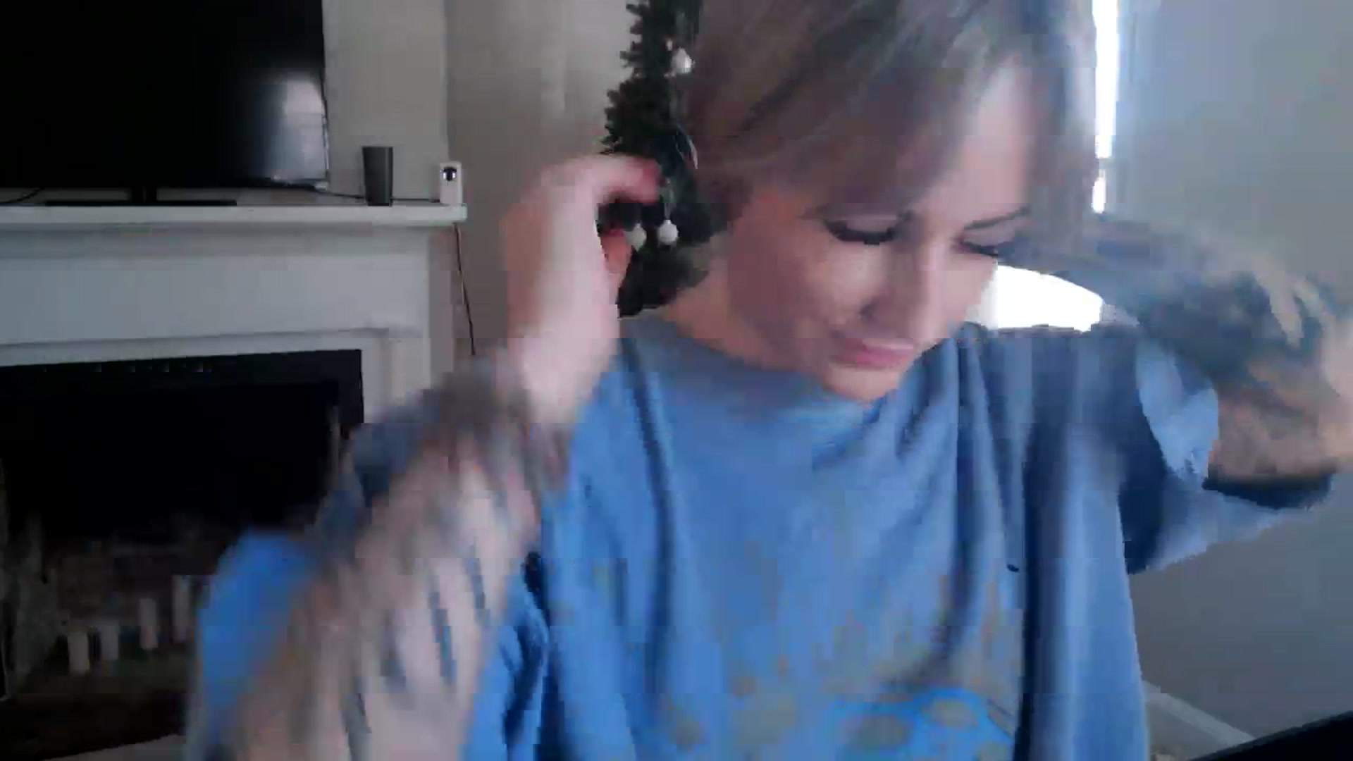 Gallery image thumbnail from Lena_bee's myfreecams stream on, 02/06/2024, 18:19 image 4 of 20
