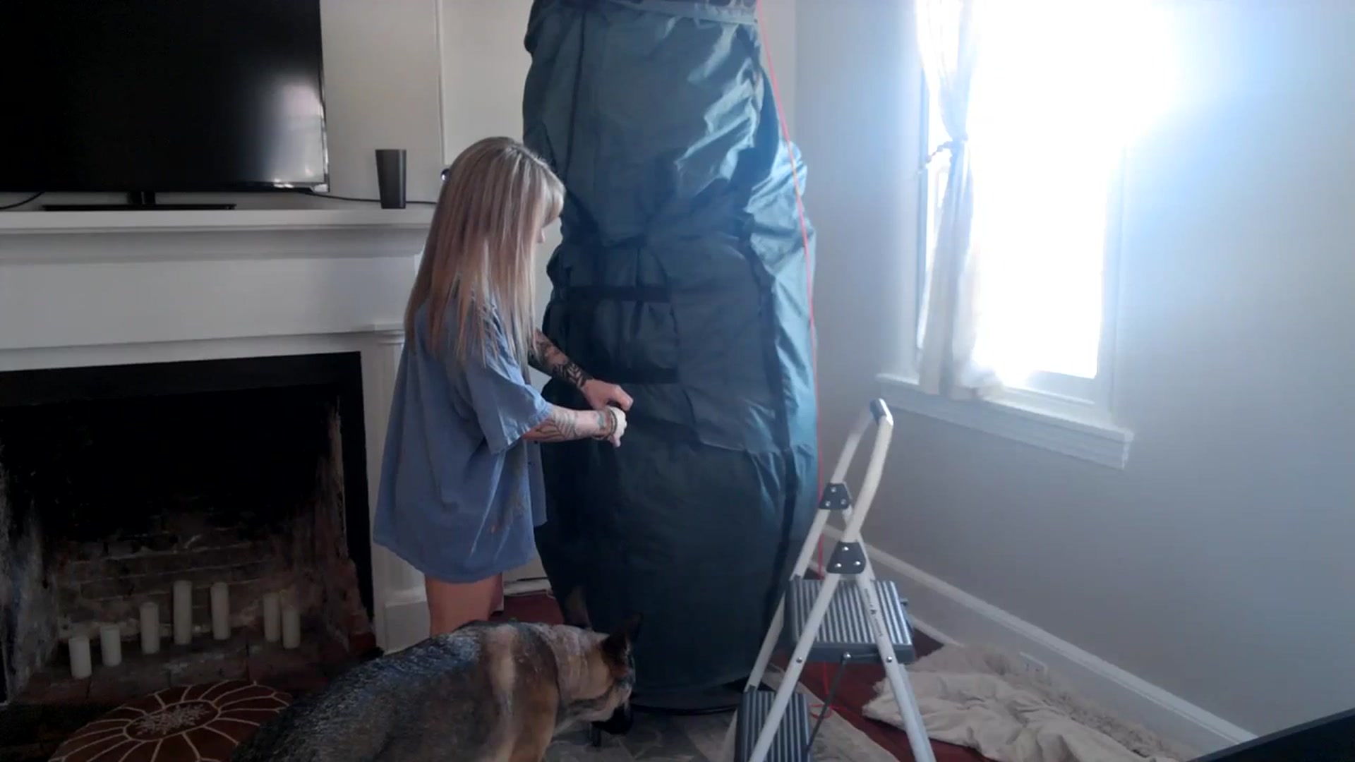 Gallery image thumbnail from Lena_bee's myfreecams stream on, 02/06/2024, 18:19 image 10 of 20