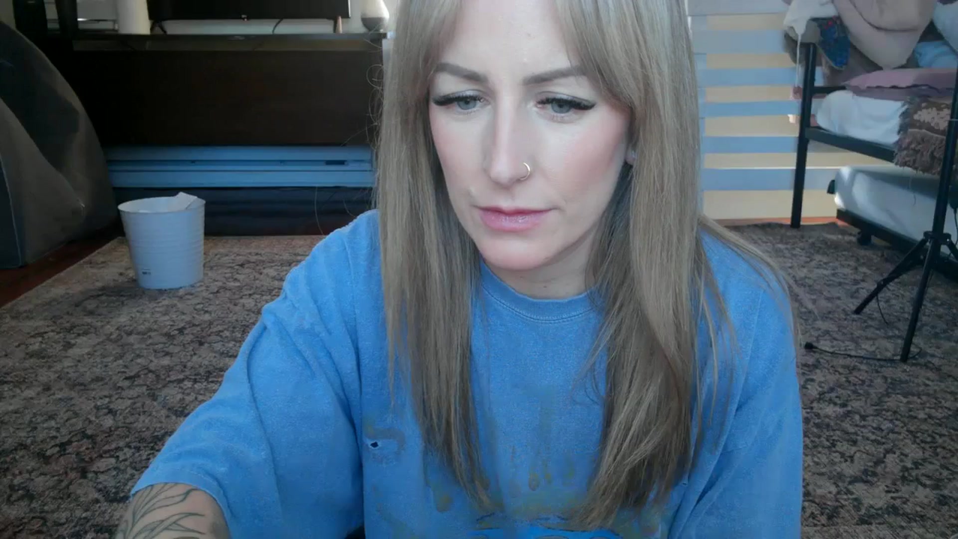 Gallery image thumbnail from Lena_bee's myfreecams stream on, 02/06/2024, 20:32 image 6 of 20