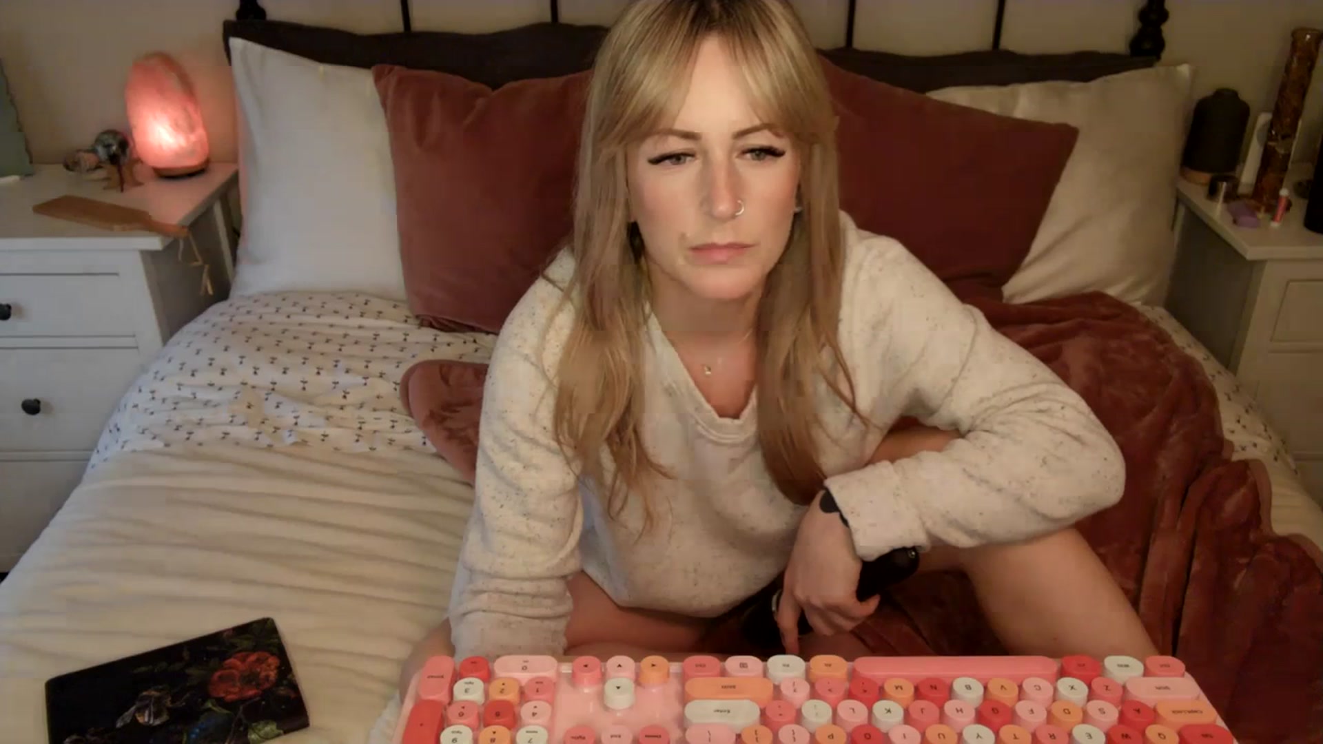 Gallery image thumbnail from Lena_bee's myfreecams stream on, 02/28/2024, 17:55 image 16 of 20