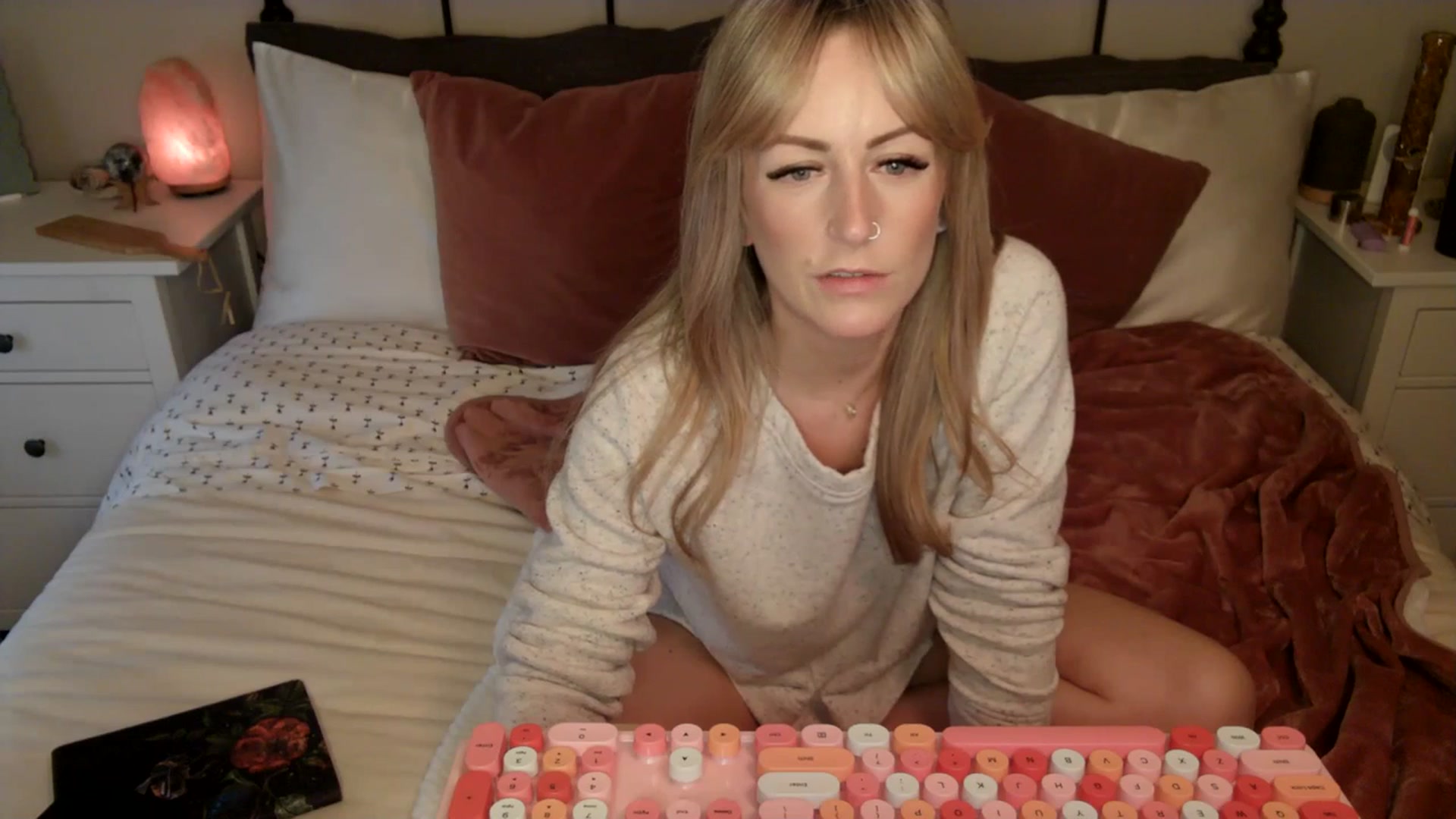 Gallery image thumbnail from Lena_bee's myfreecams stream on, 02/28/2024, 17:55 image 19 of 20
