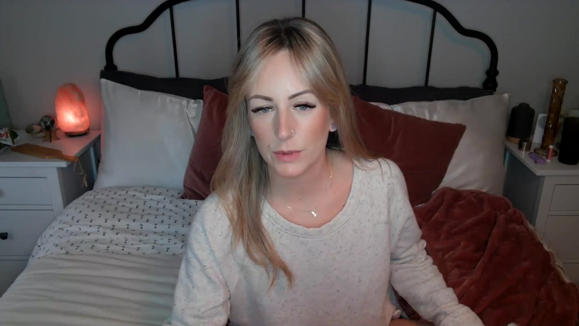 Gallery image thumbnail from Lena_bee's myfreecams stream on, 02/28/2024, 18:41 image 17 of 20