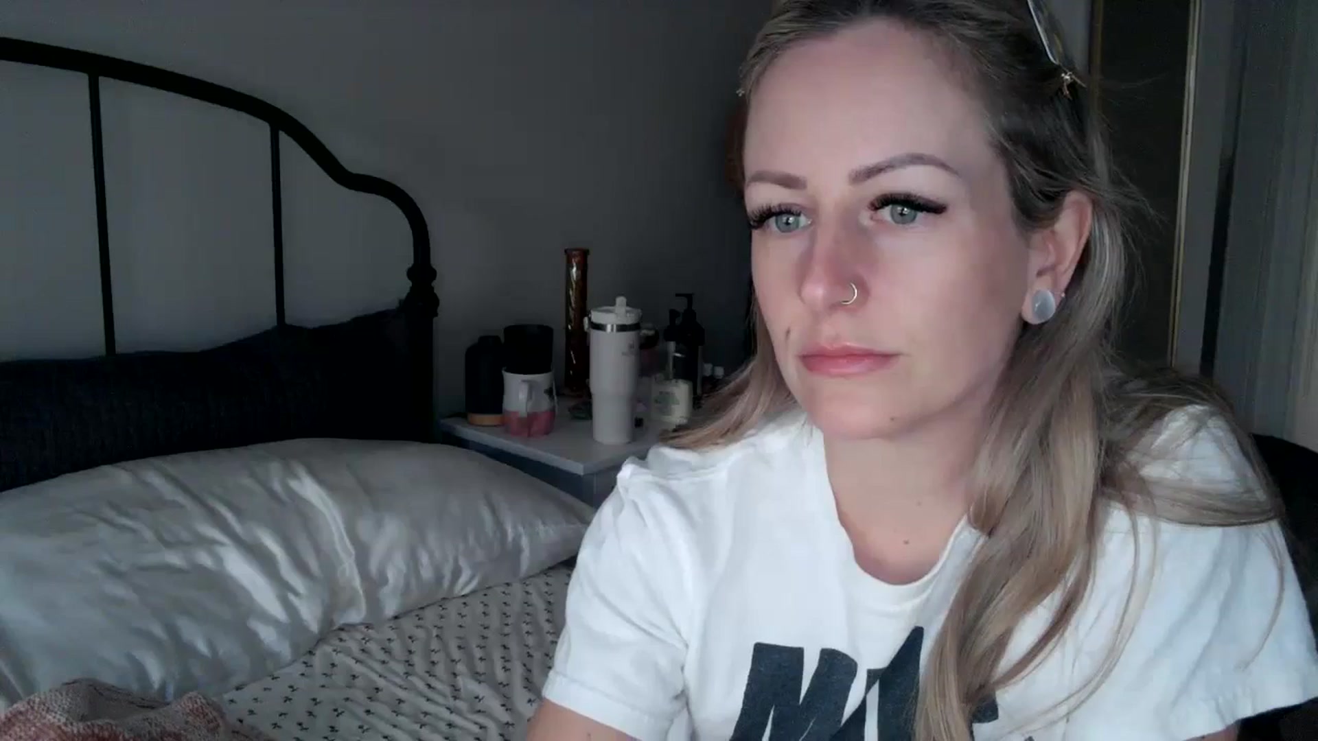 Gallery image thumbnail from Lena_bee's myfreecams stream on, 03/01/2024, 22:11 image 13 of 20