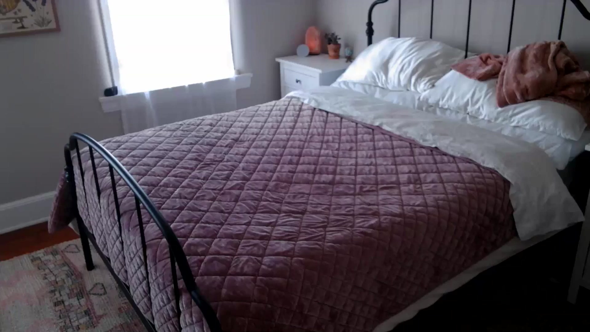 Gallery image thumbnail from Lena_bee's myfreecams stream on, 04/16/2024, 15:50 image 19 of 20
