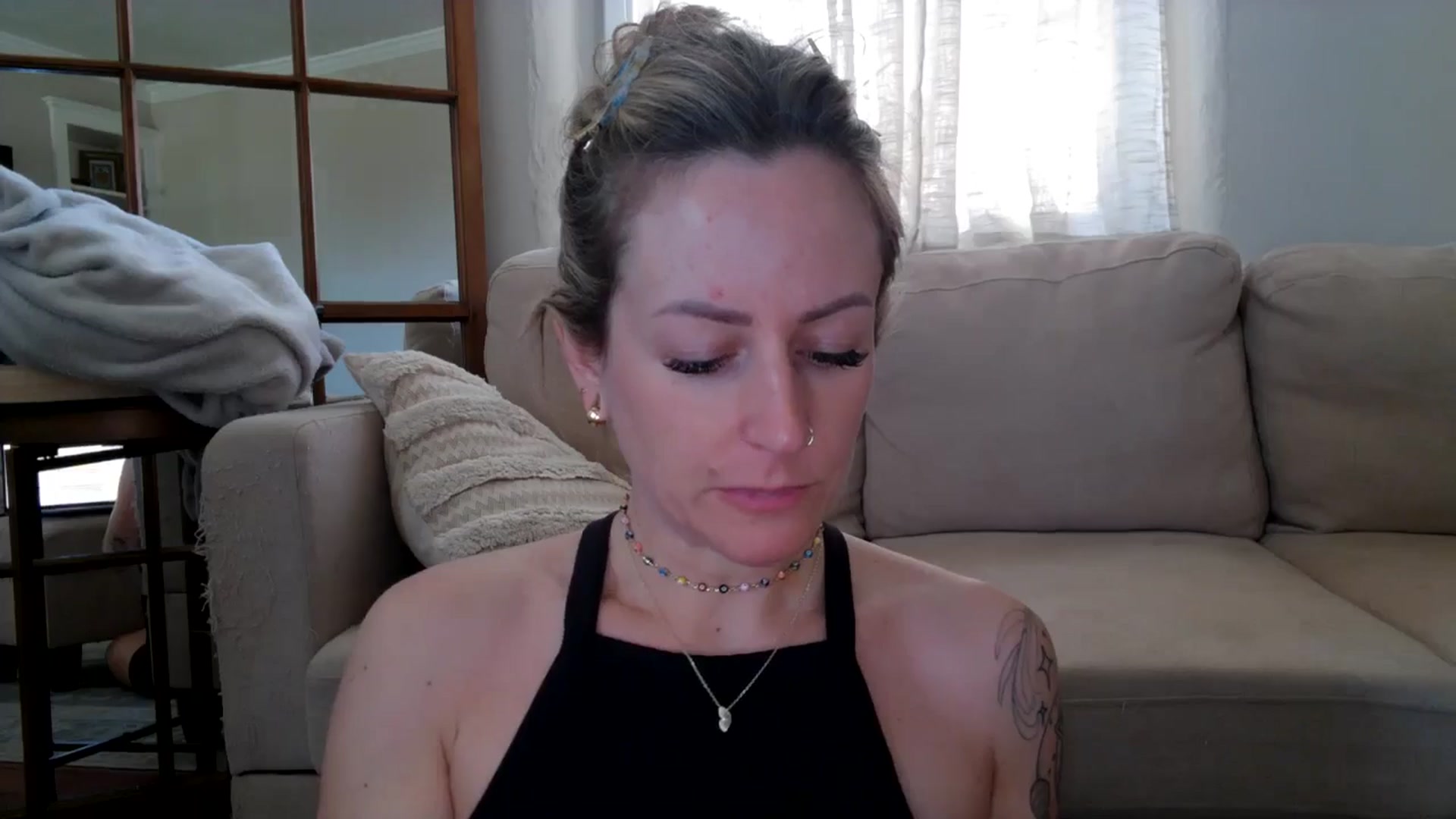Gallery image thumbnail from Lena_bee's myfreecams stream on, 04/16/2024, 15:50 image 4 of 20