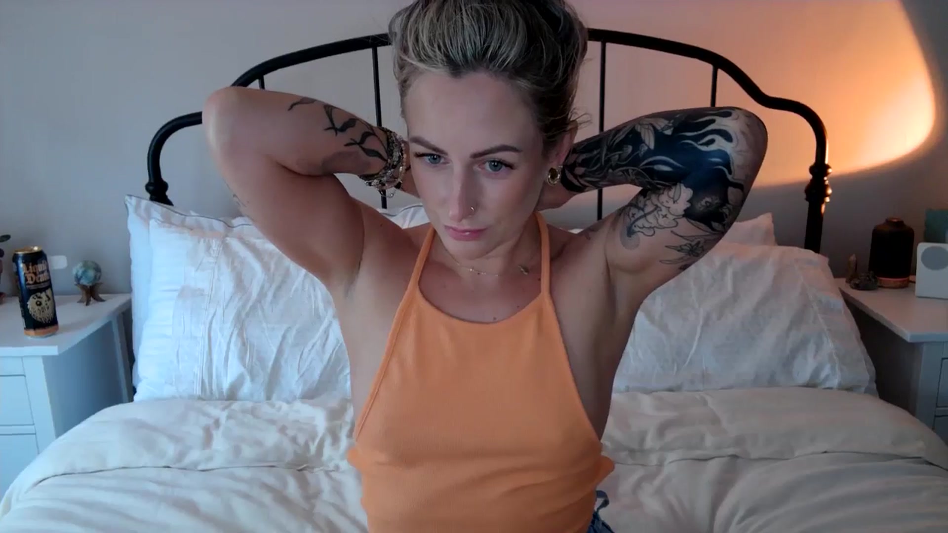 Gallery image thumbnail from Lena_bee's myfreecams stream on, 05/28/2024, 17:32 image 17 of 20