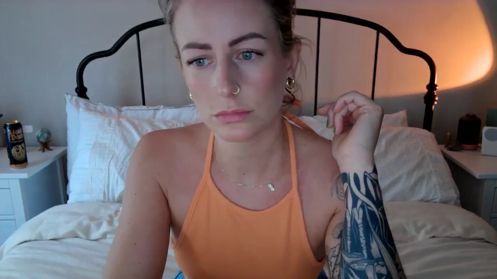 Gallery image thumbnail from Lena_bee's myfreecams stream on, 05/28/2024, 17:32 image 19 of 20