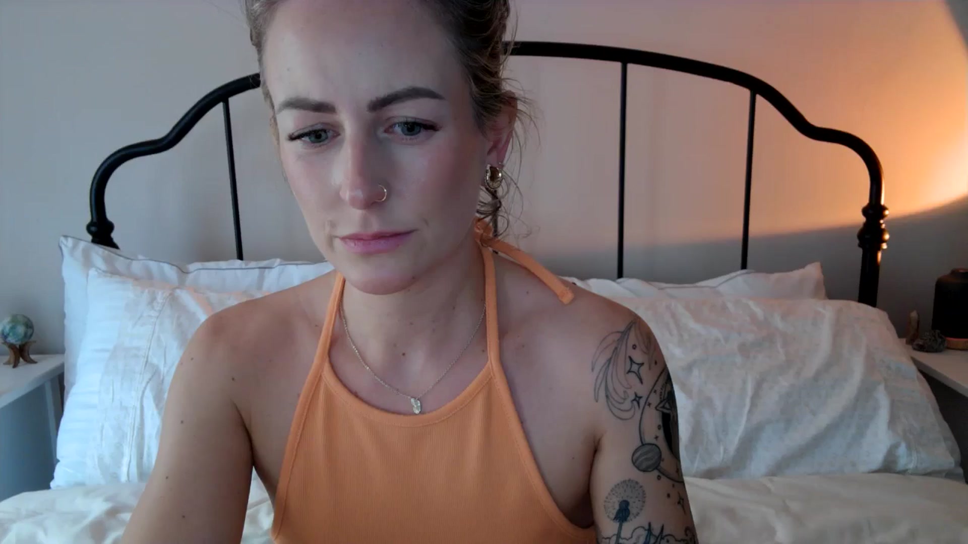 Gallery image thumbnail from Lena_bee's myfreecams stream on, 05/28/2024, 18:19 image 1 of 20