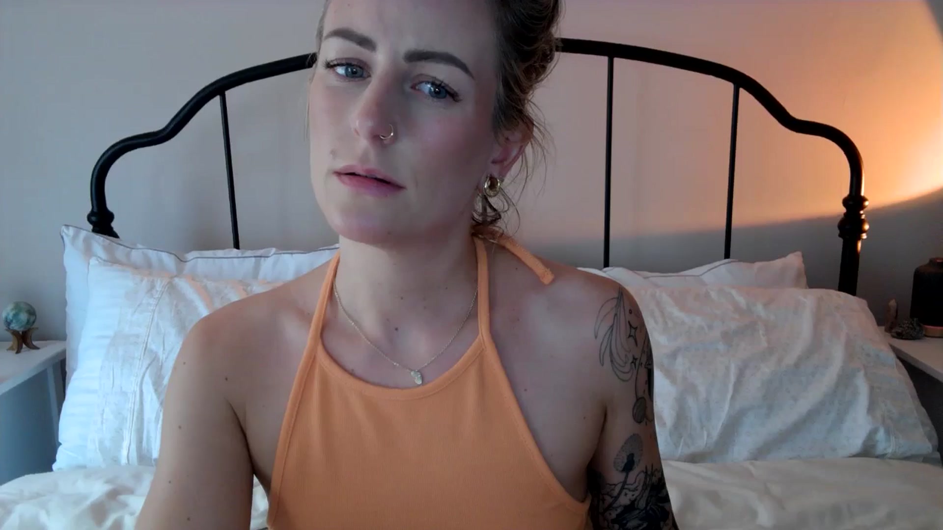 Gallery image thumbnail from Lena_bee's myfreecams stream on, 05/28/2024, 18:19 image 5 of 20