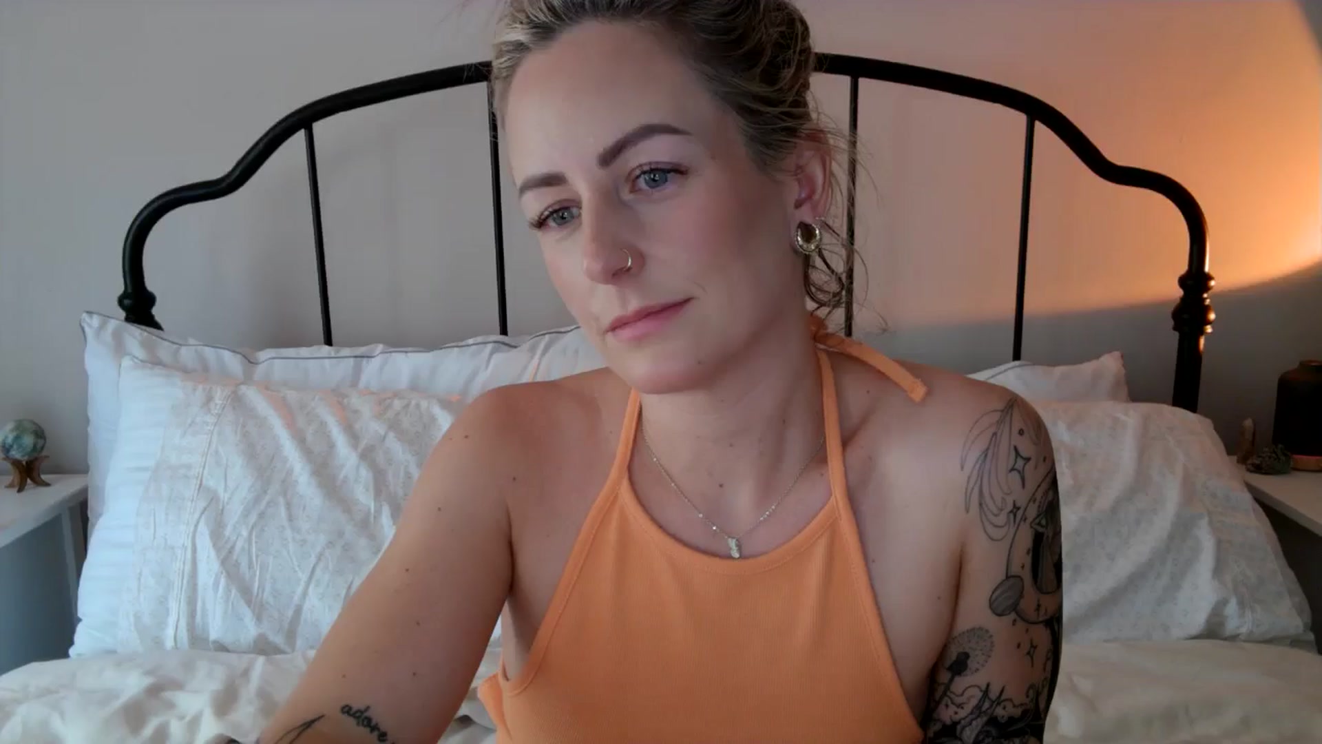 Gallery image thumbnail from Lena_bee's myfreecams stream on, 05/28/2024, 18:19 image 12 of 20