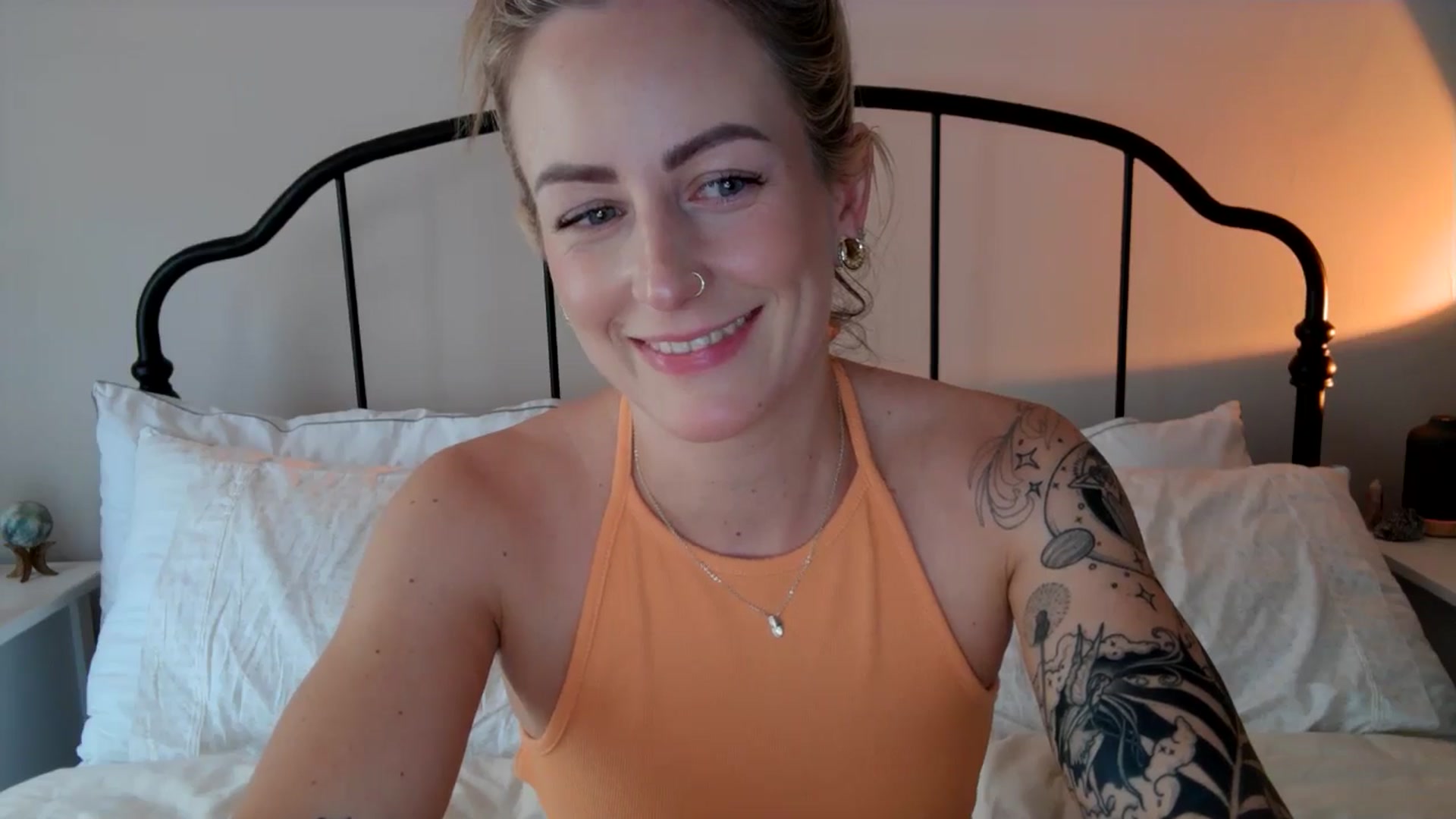 Gallery image thumbnail from Lena_bee's myfreecams stream on, 05/28/2024, 19:50 image 20 of 20