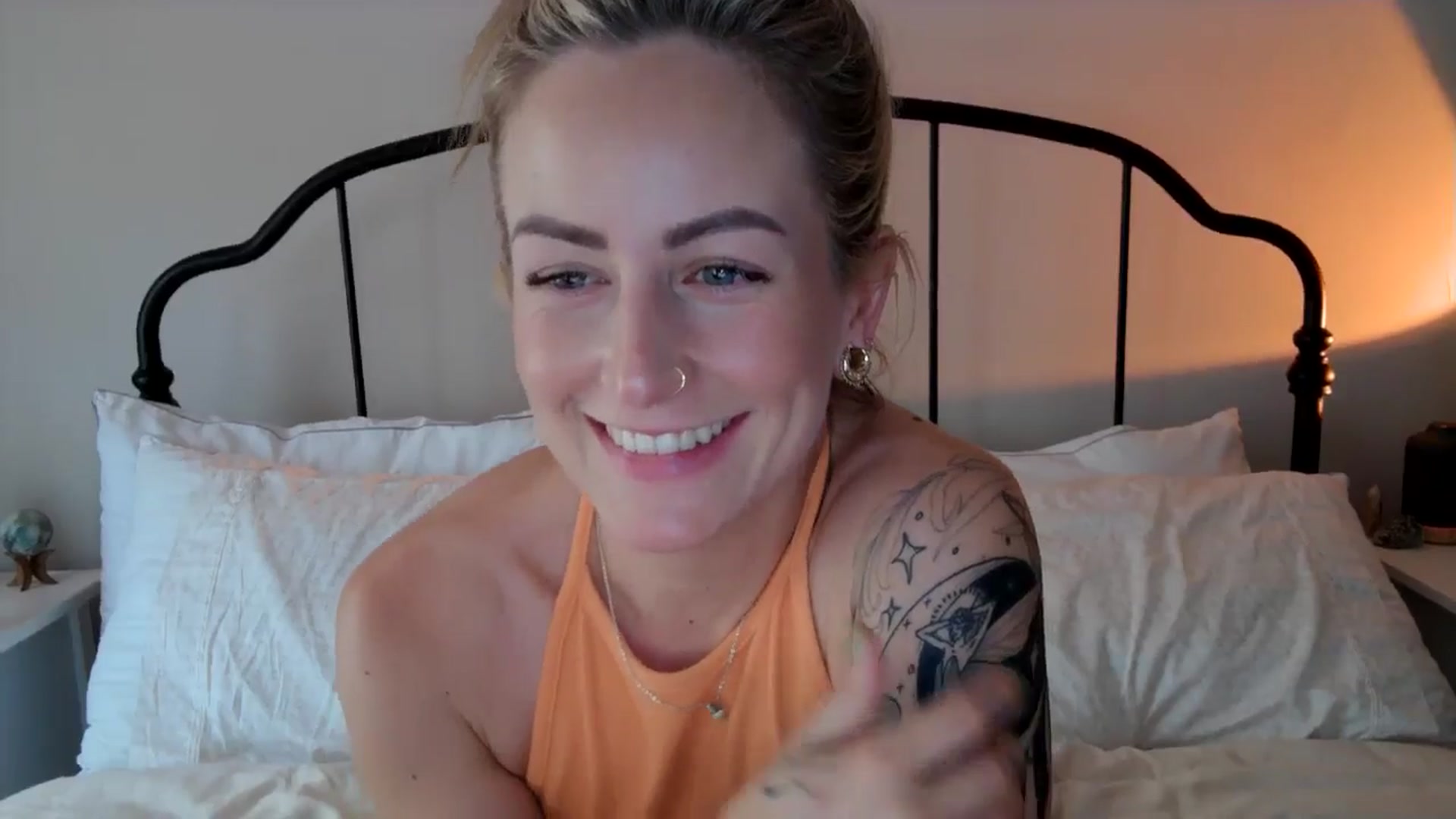 Gallery image thumbnail from Lena_bee's myfreecams stream on, 05/28/2024, 19:50 image 19 of 20