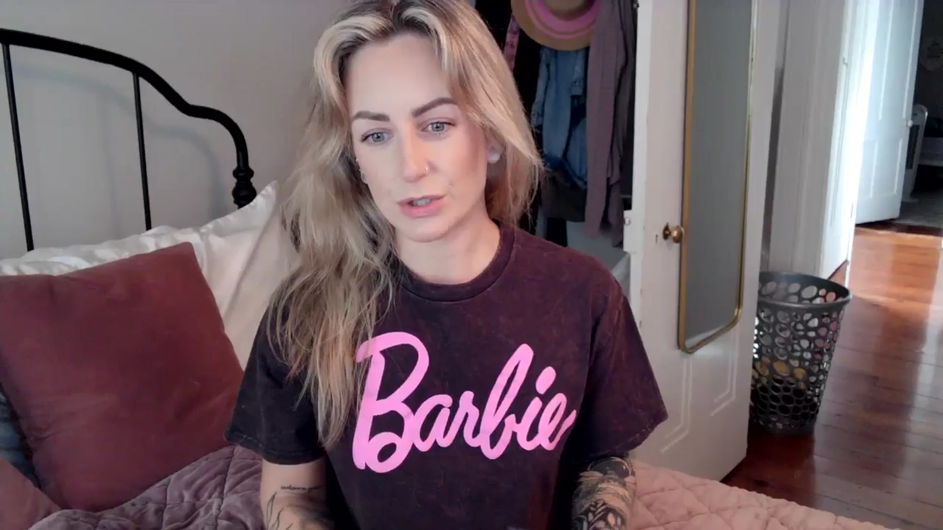 Gallery image thumbnail from Lena_bee's myfreecams stream on, 06/06/2024, 17:12 image 19 of 20