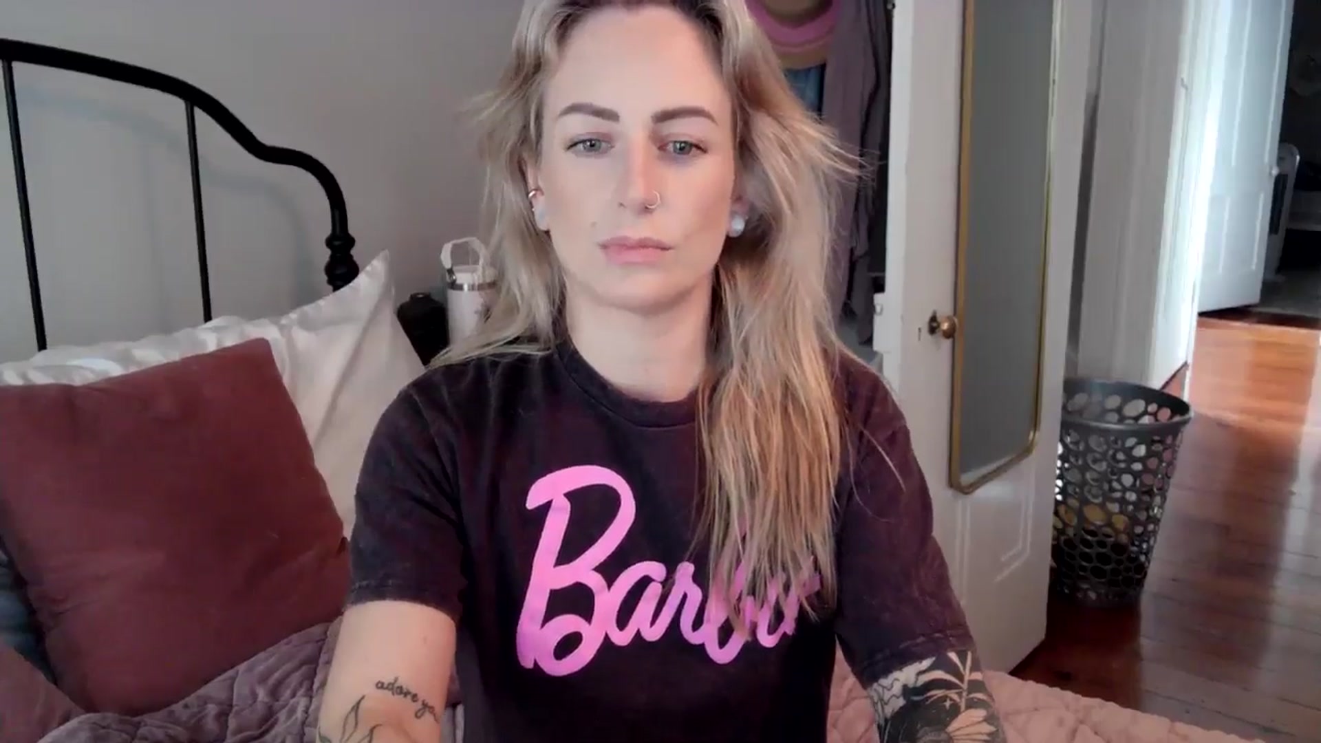 Gallery image thumbnail from Lena_bee's myfreecams stream on, 06/06/2024, 17:12 image 17 of 20