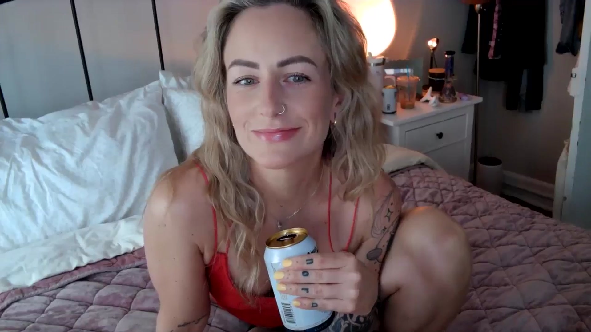 Gallery image thumbnail from Lena_bee's myfreecams stream on, 06/17/2024, 16:35 image 11 of 20