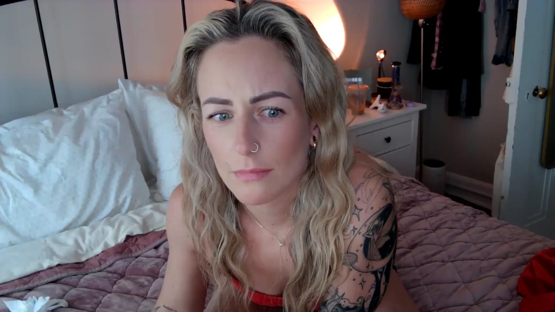 Gallery image thumbnail from Lena_bee's myfreecams stream on, 06/17/2024, 17:35 image 12 of 20