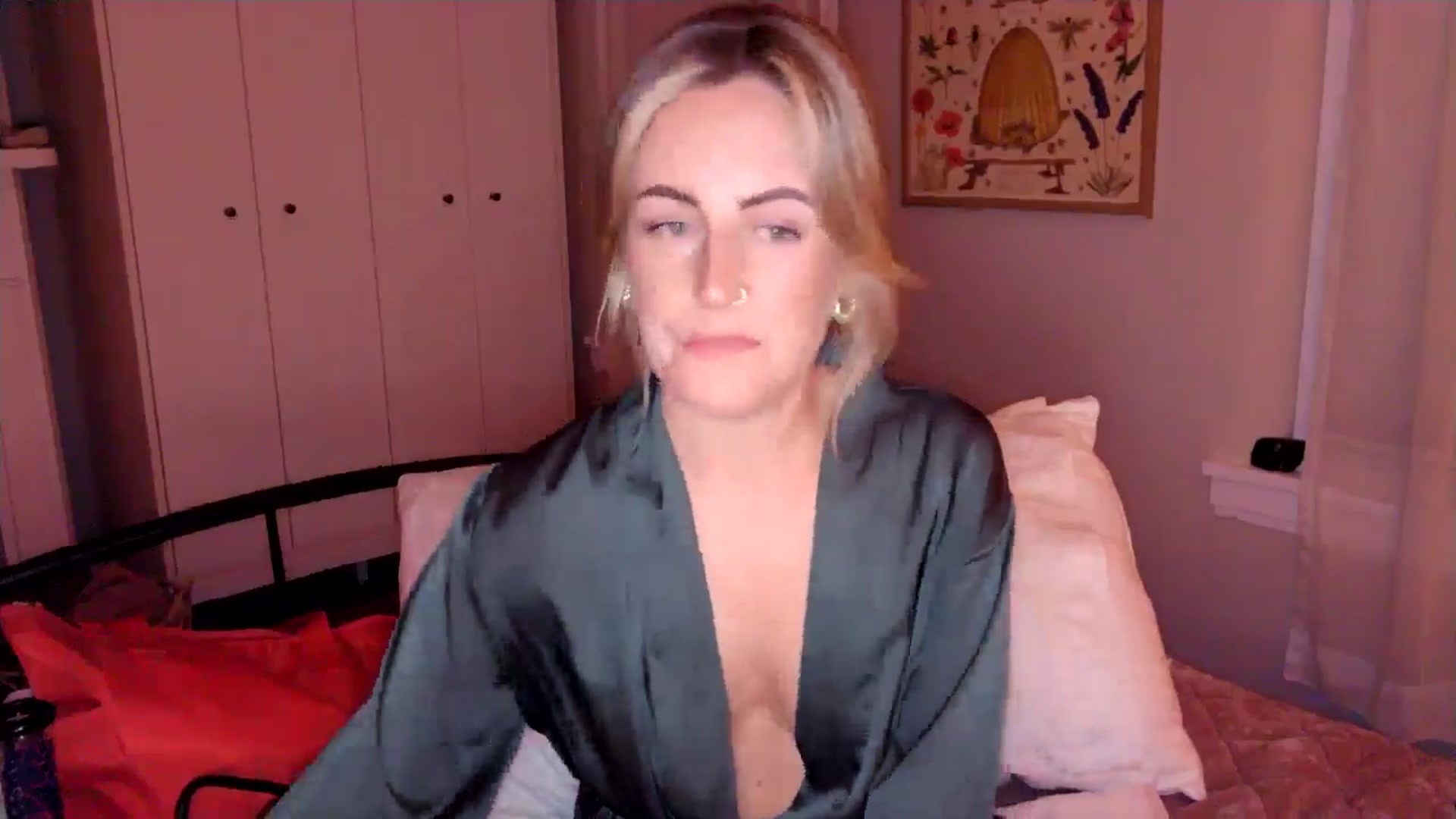 Gallery image thumbnail from Lena_bee's myfreecams stream on, 06/23/2024, 02:08 image 13 of 20