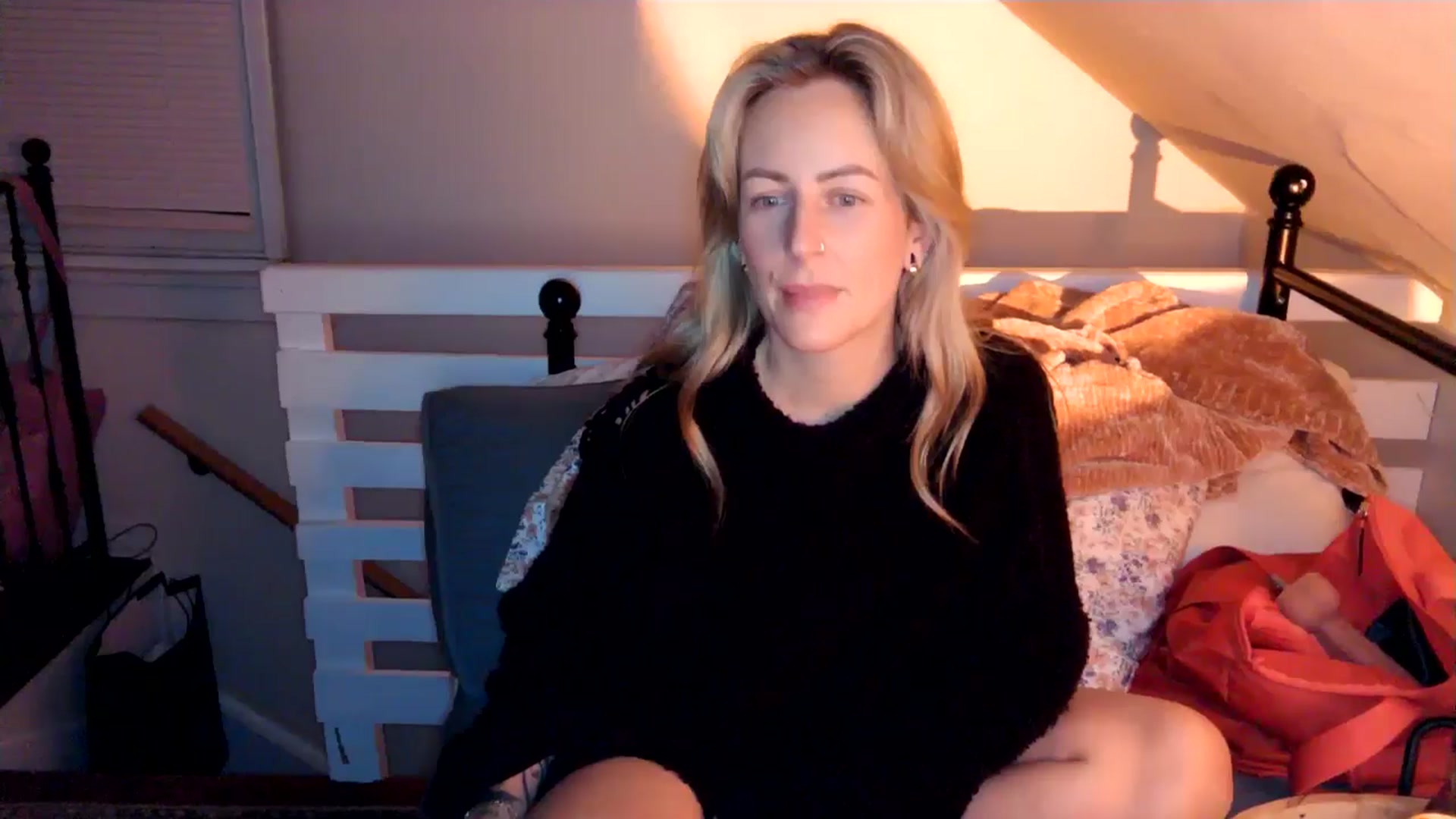 Gallery image thumbnail from Lena_bee's myfreecams stream on, 07/02/2024, 05:00 image 3 of 20