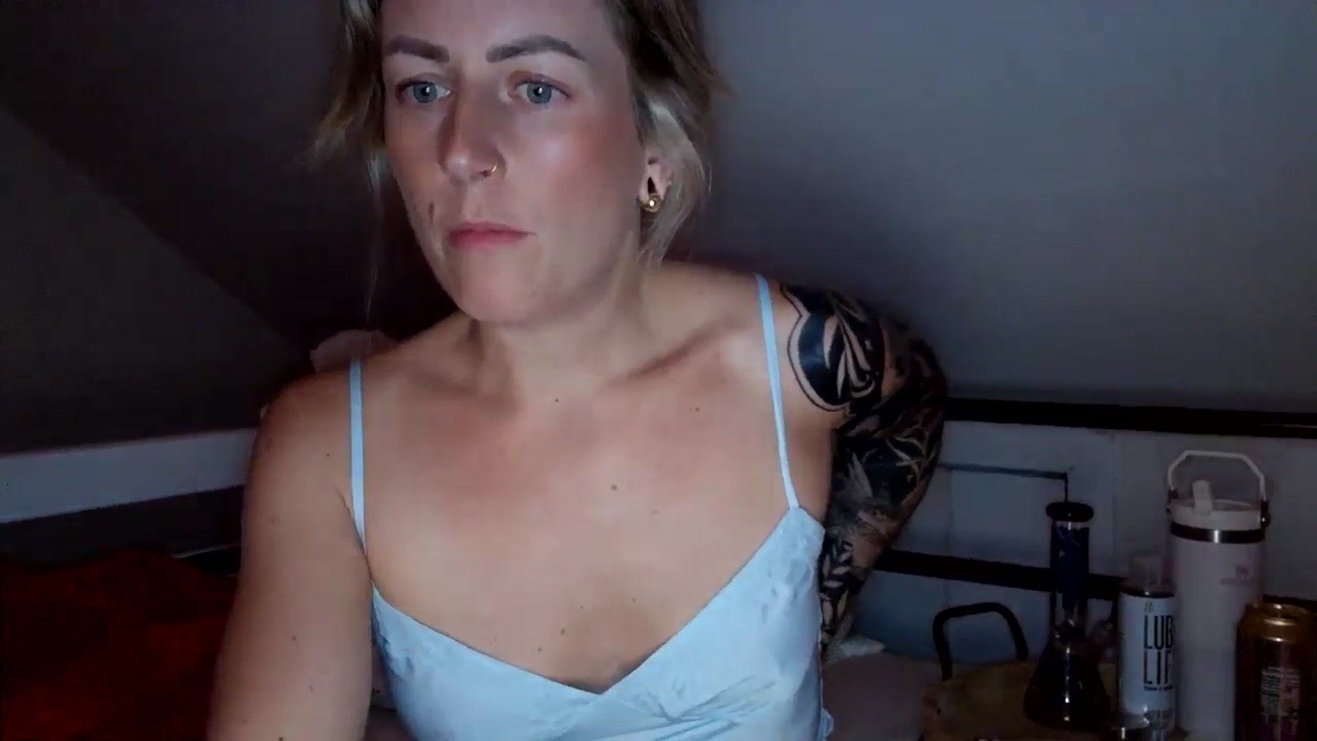 Gallery image thumbnail from Lena_bee's myfreecams stream on, 07/08/2024, 03:28 image 8 of 20