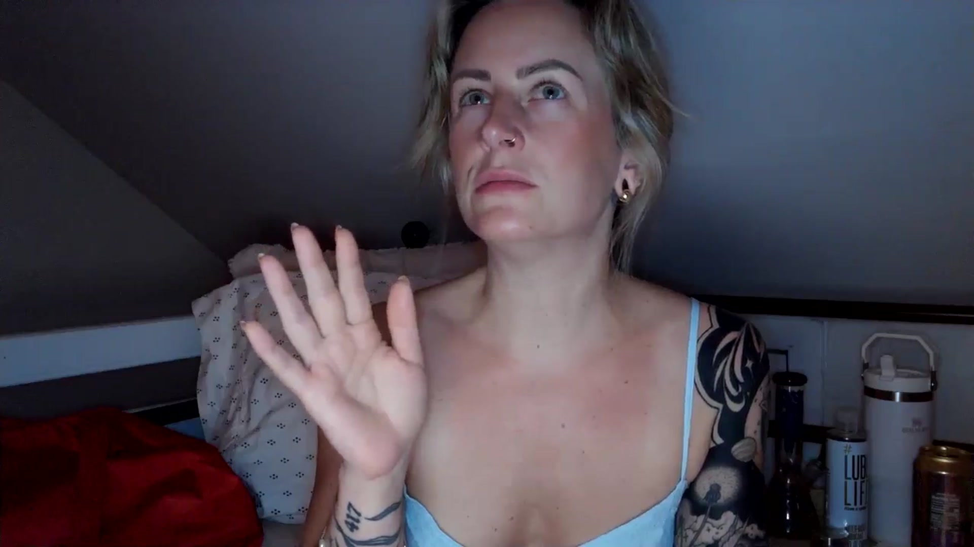 Gallery image thumbnail from Lena_bee's myfreecams stream on, 07/08/2024, 03:28 image 12 of 20