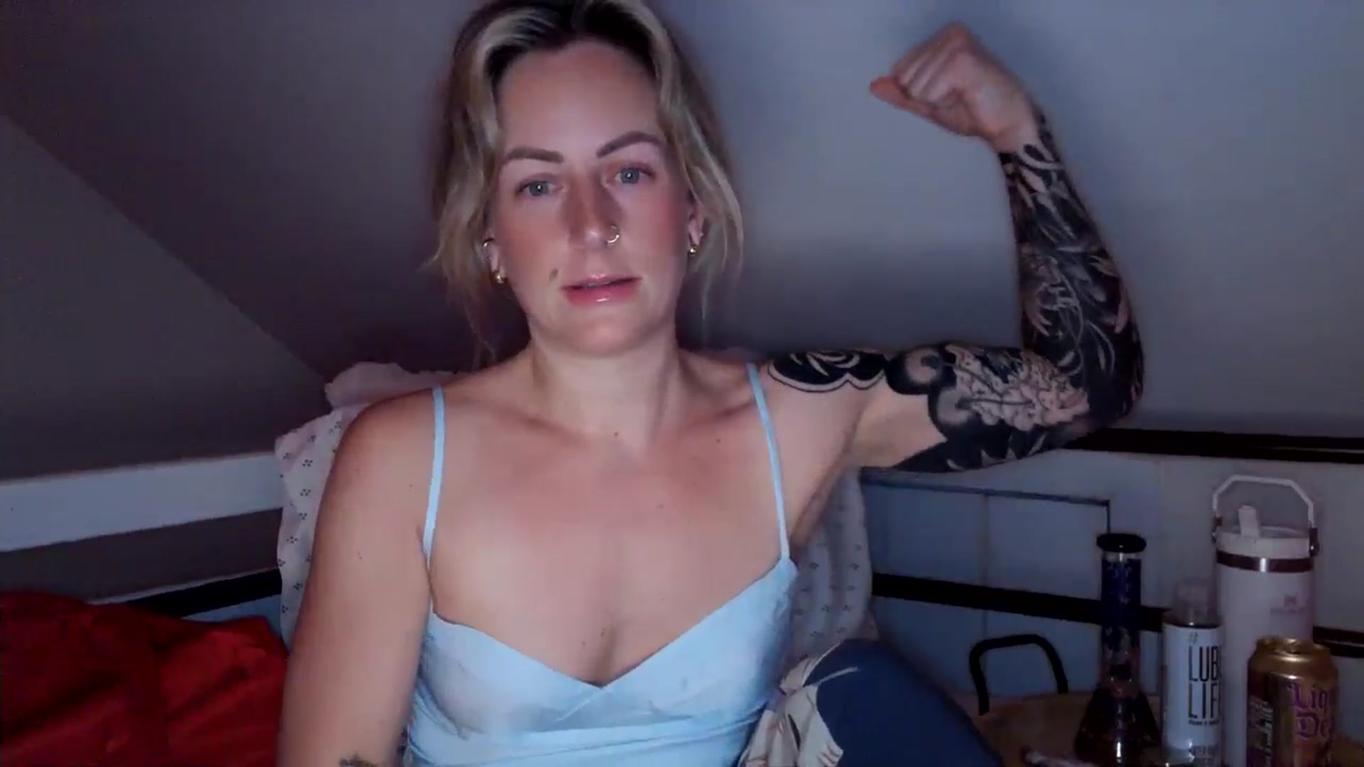 Gallery image thumbnail from Lena_bee's myfreecams stream on, 07/08/2024, 04:07 image 20 of 20