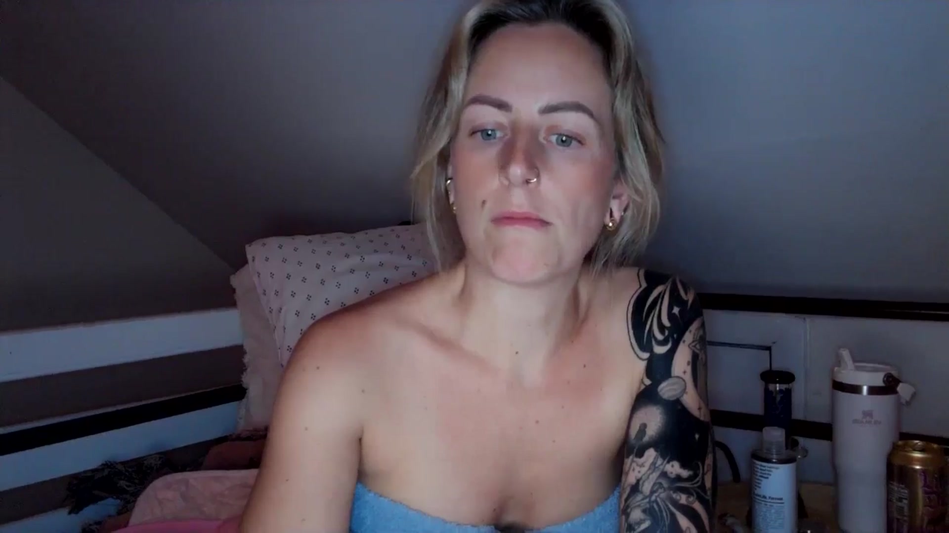 Gallery image thumbnail from Lena_bee's myfreecams stream on, 07/08/2024, 06:37 image 15 of 20