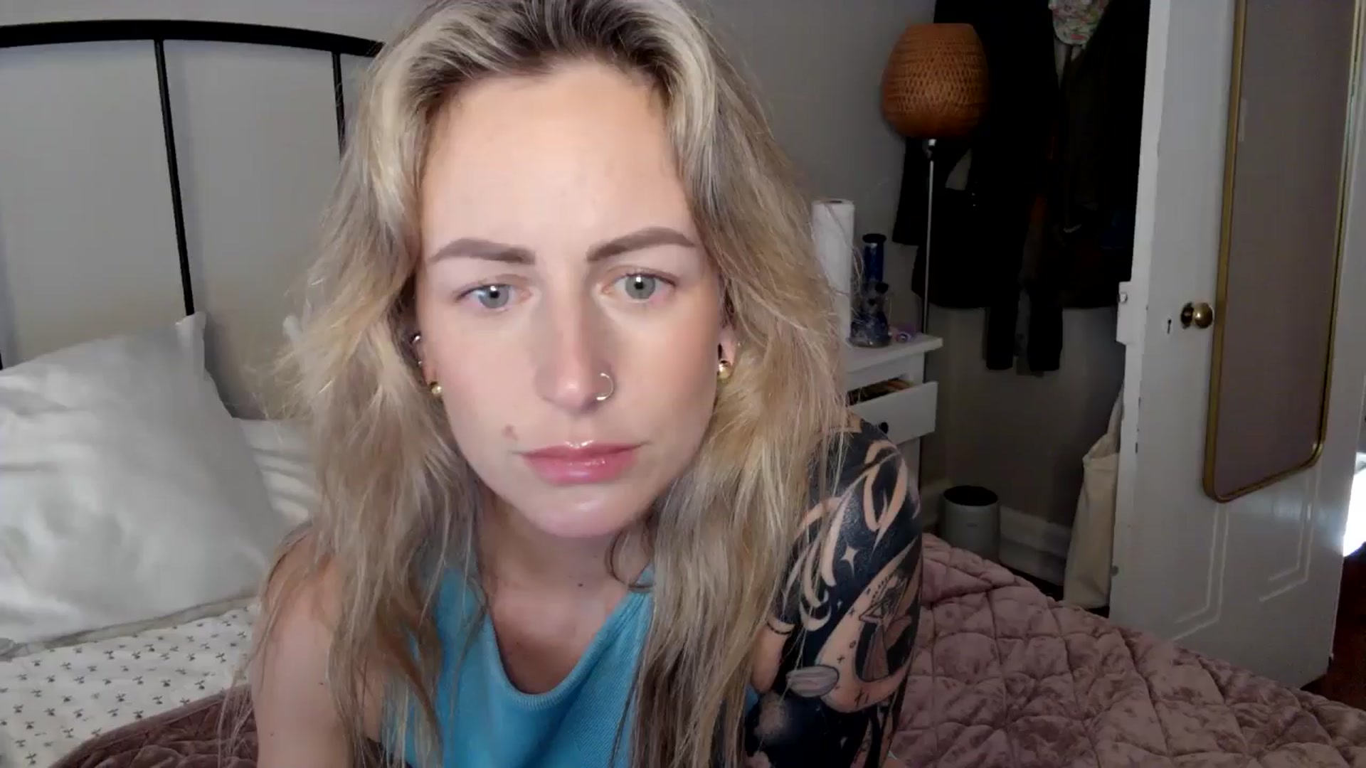Gallery image thumbnail from Lena_bee's myfreecams stream on, 07/13/2024, 21:47 image 1 of 20