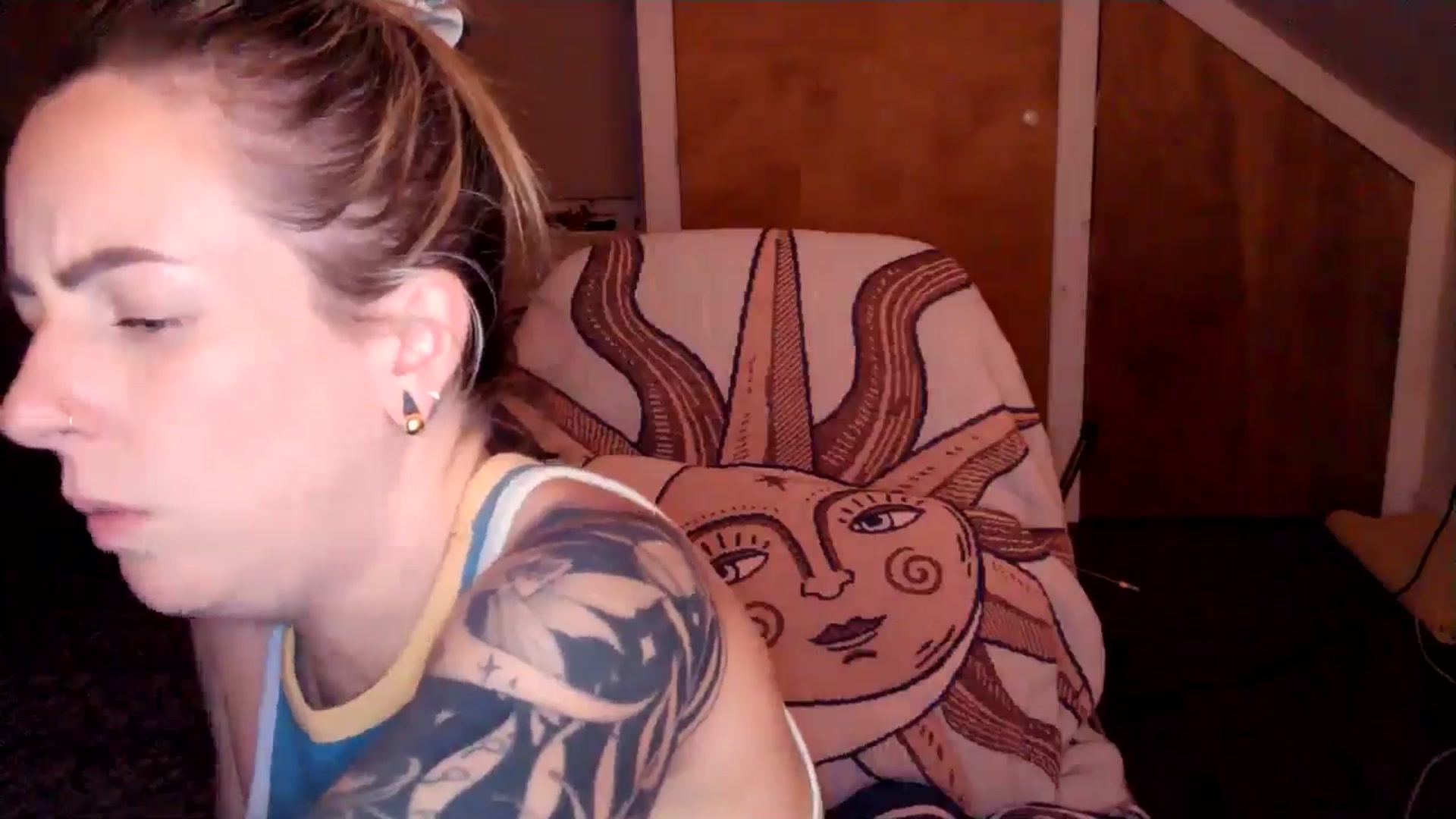 Gallery image thumbnail from Lena_bee's myfreecams stream on, 07/27/2024, 02:14 image 14 of 20