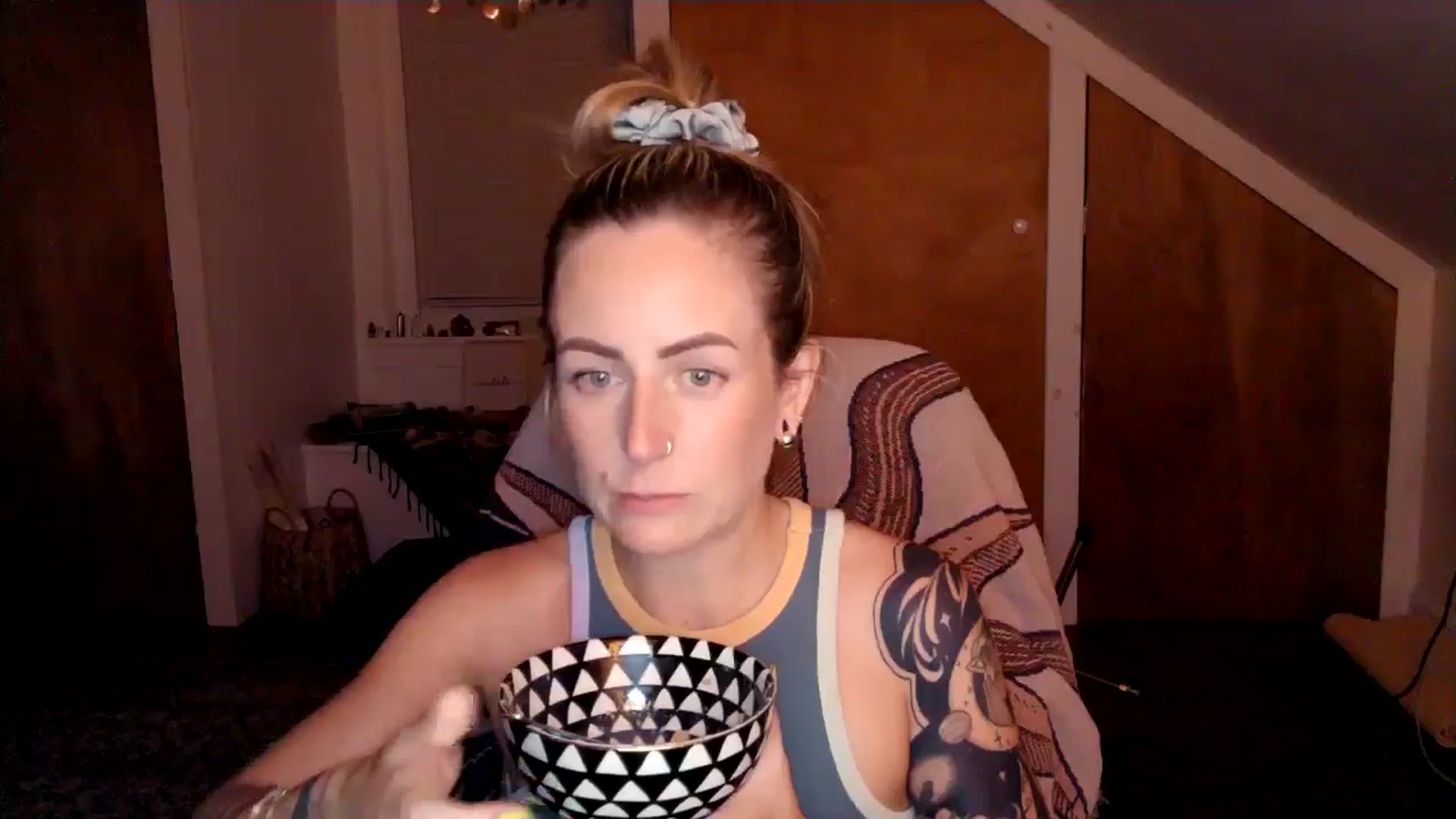 Gallery image thumbnail from Lena_bee's myfreecams stream on, 07/27/2024, 02:14 image 4 of 20