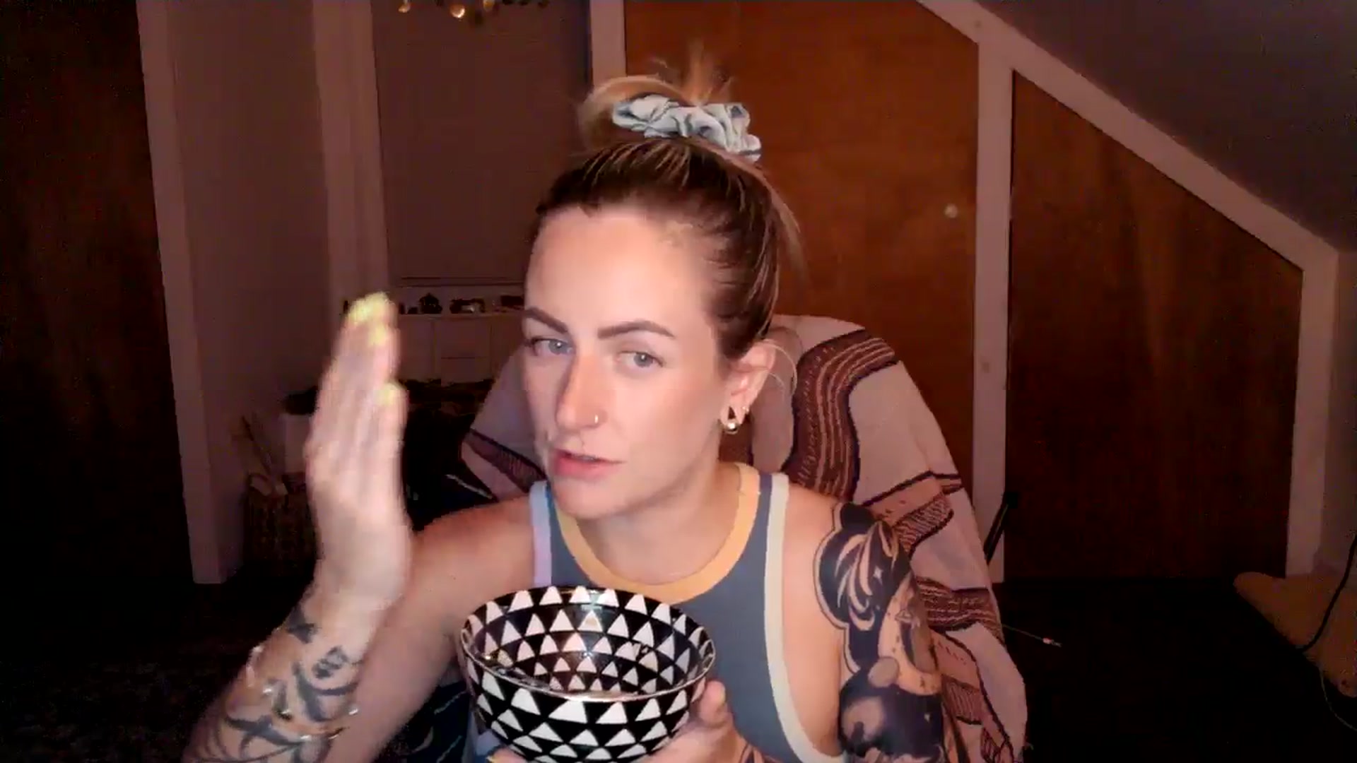 Gallery image thumbnail from Lena_bee's myfreecams stream on, 07/27/2024, 02:14 image 2 of 20