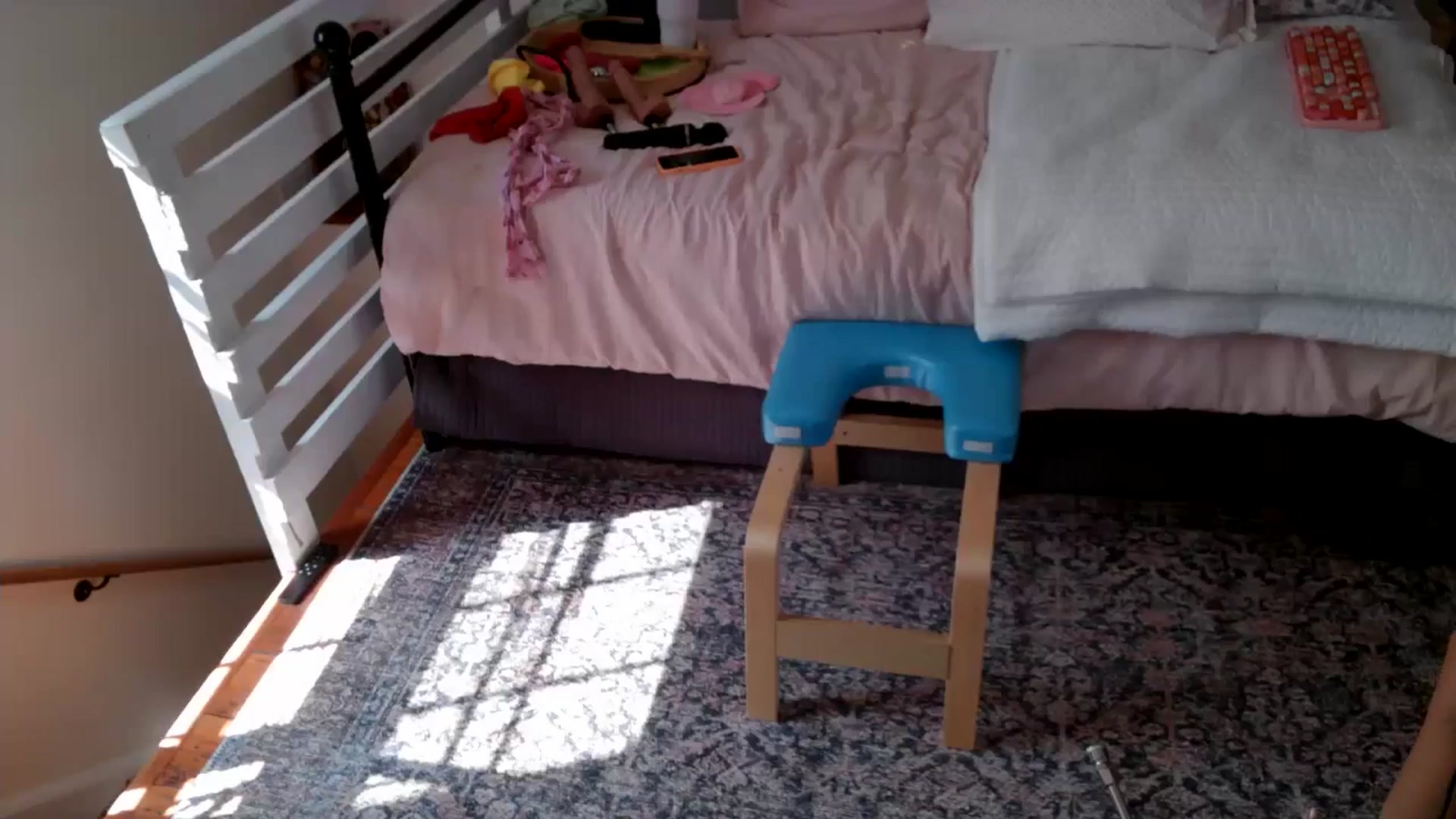 Gallery image thumbnail from Lena_bee's myfreecams stream on, 07/28/2024, 20:37 image 8 of 20