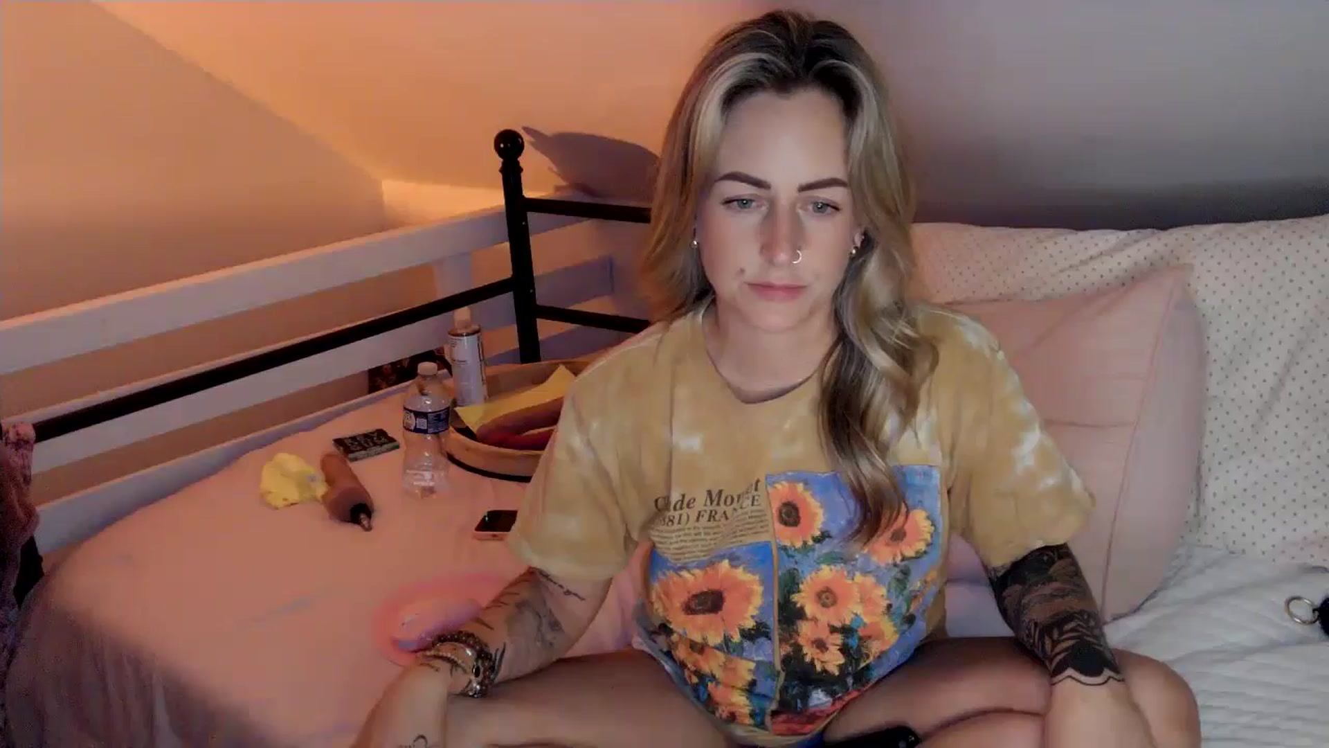 Gallery image thumbnail from Lena_bee's myfreecams stream on, 08/02/2024, 06:35 image 7 of 20