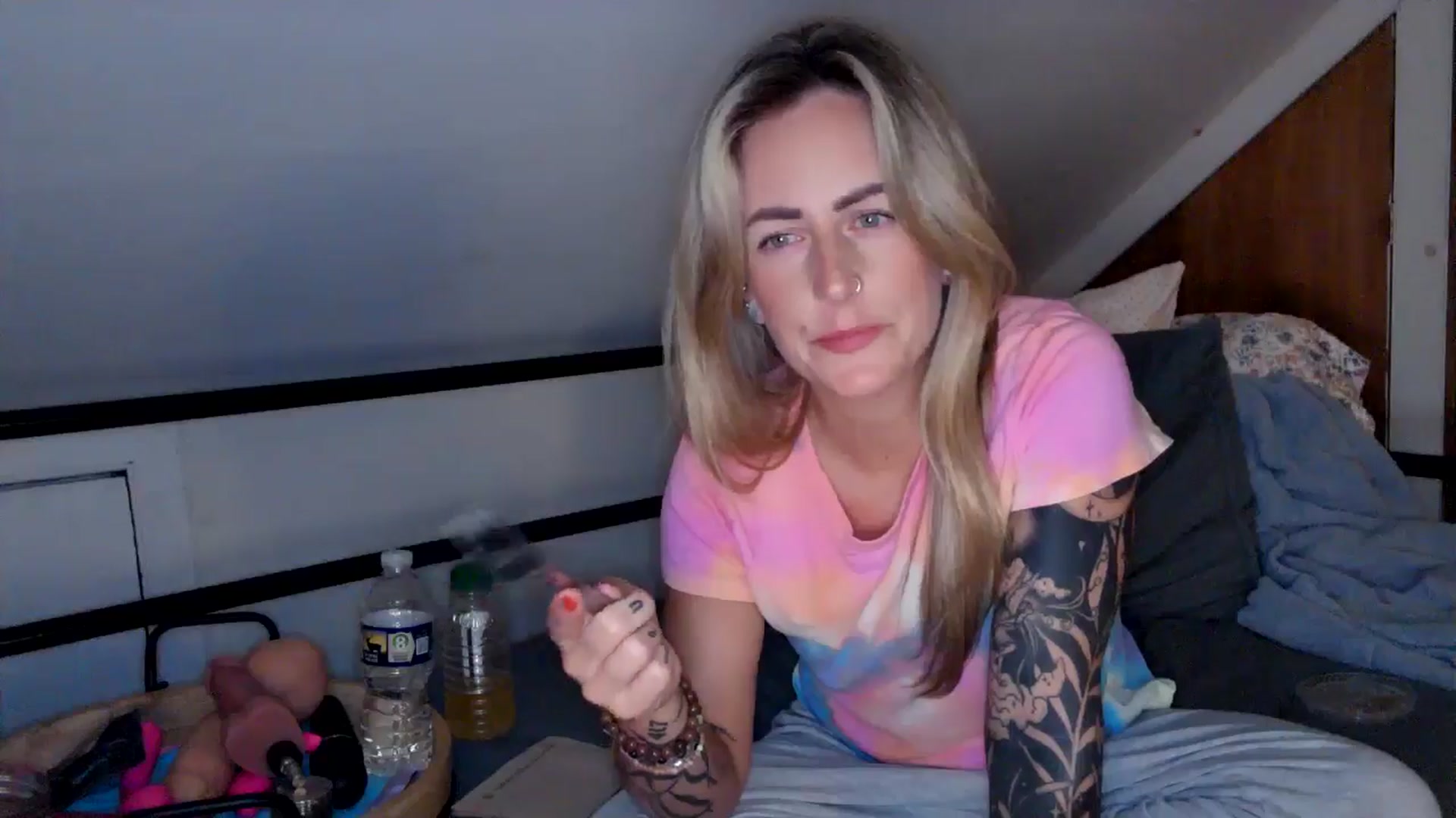 Gallery image thumbnail from Lena_bee's myfreecams stream on, 08/23/2024, 05:28 image 15 of 20