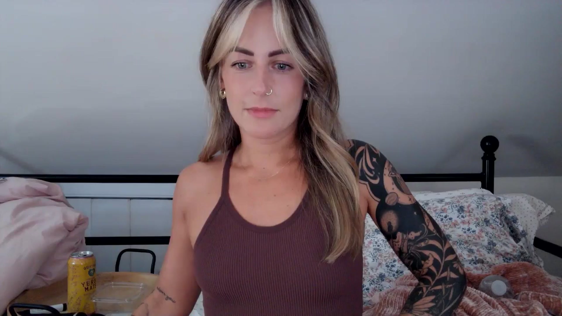 Gallery image thumbnail from Lena_bee's myfreecams stream on, 09/10/2024, 18:53 image 17 of 20