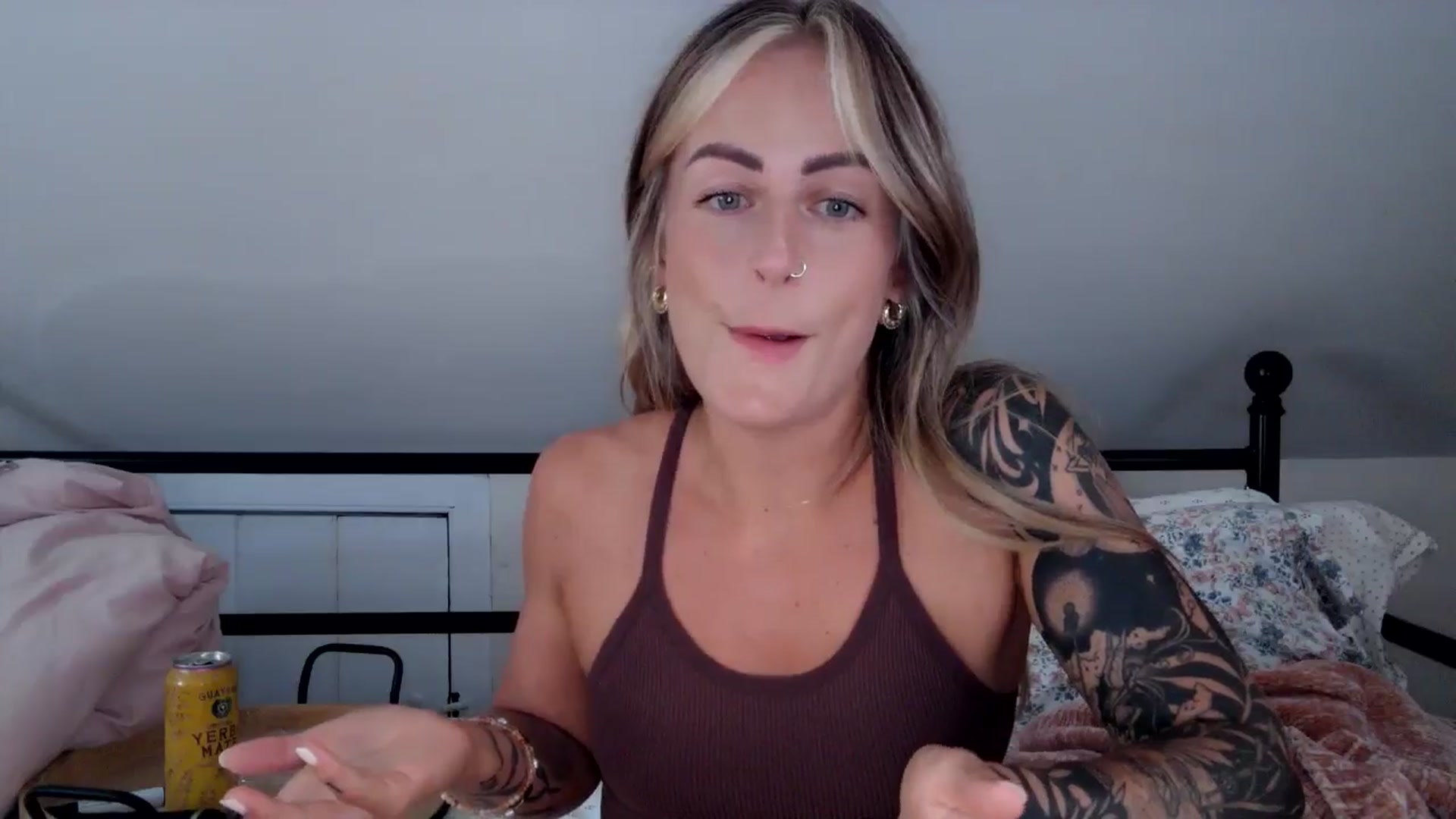 Gallery image thumbnail from Lena_bee's myfreecams stream on, 09/10/2024, 18:53 image 11 of 20