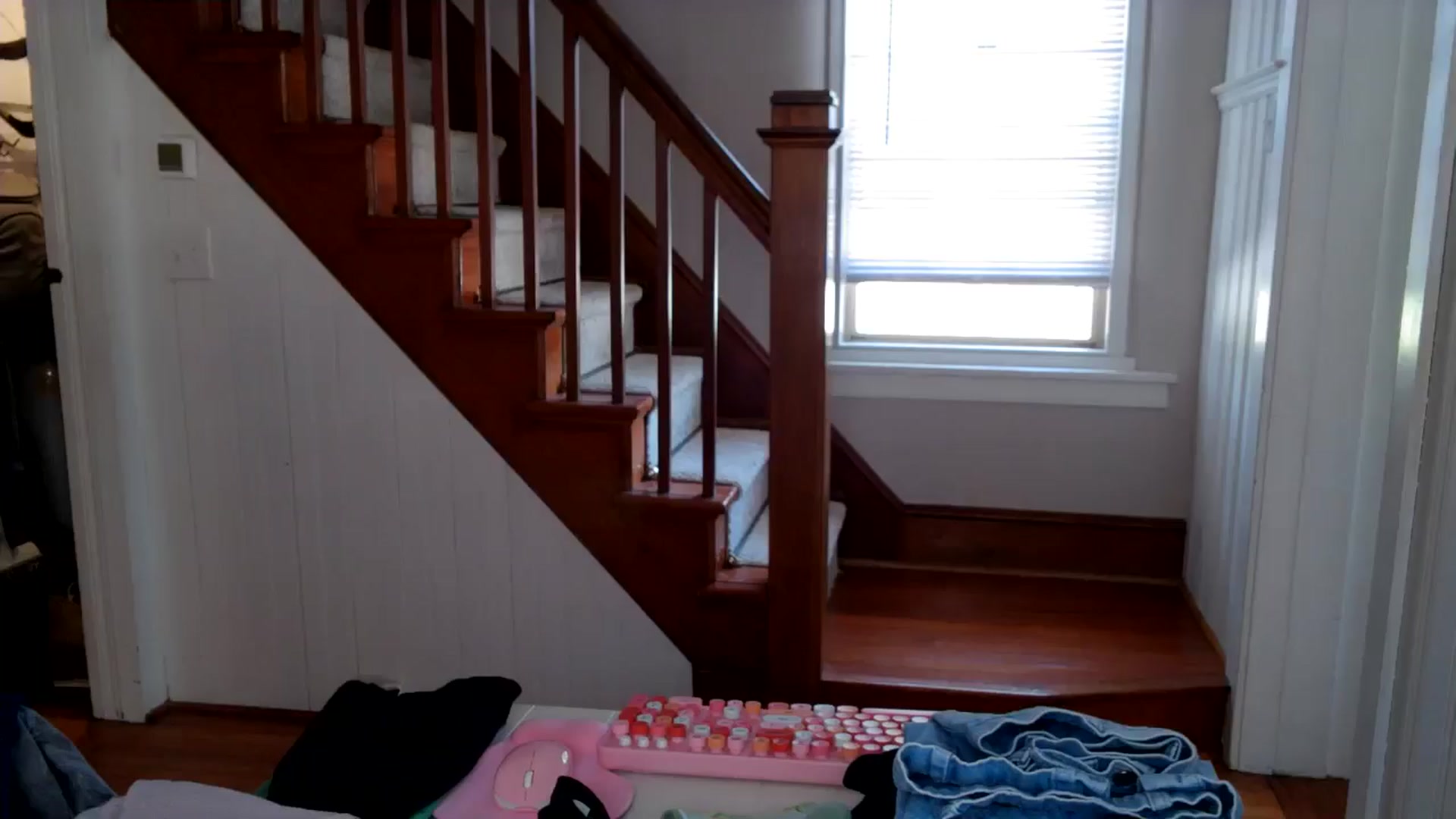 Gallery image thumbnail from Lena_bee's myfreecams stream on, 09/11/2024, 17:42 image 11 of 20