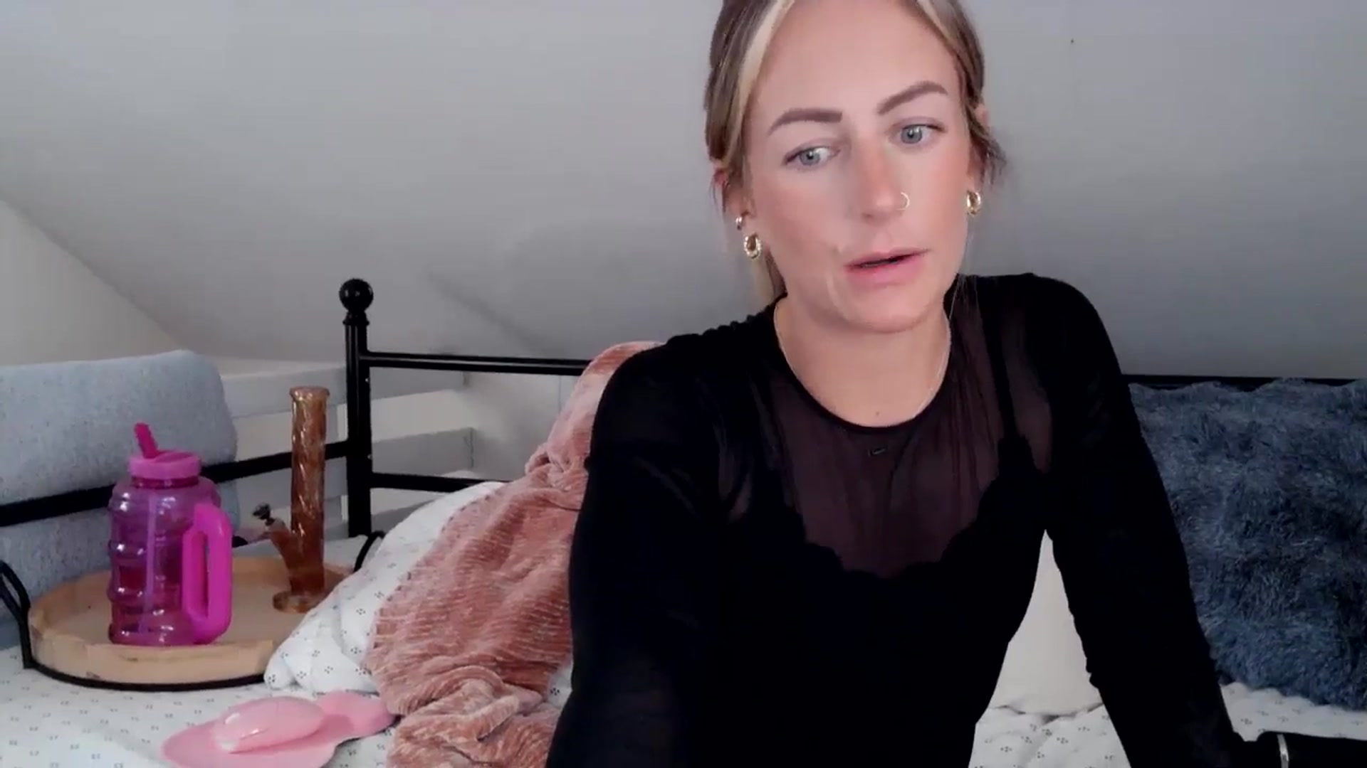 Gallery image thumbnail from Lena_bee's myfreecams stream on, 09/26/2024, 17:48 image 17 of 20