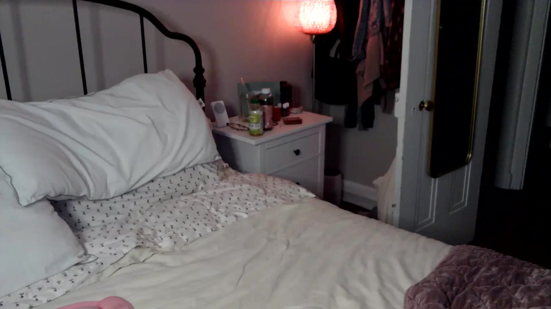 Gallery image thumbnail from Lena_bee's myfreecams stream on, 09/28/2024, 04:42 image 1 of 20