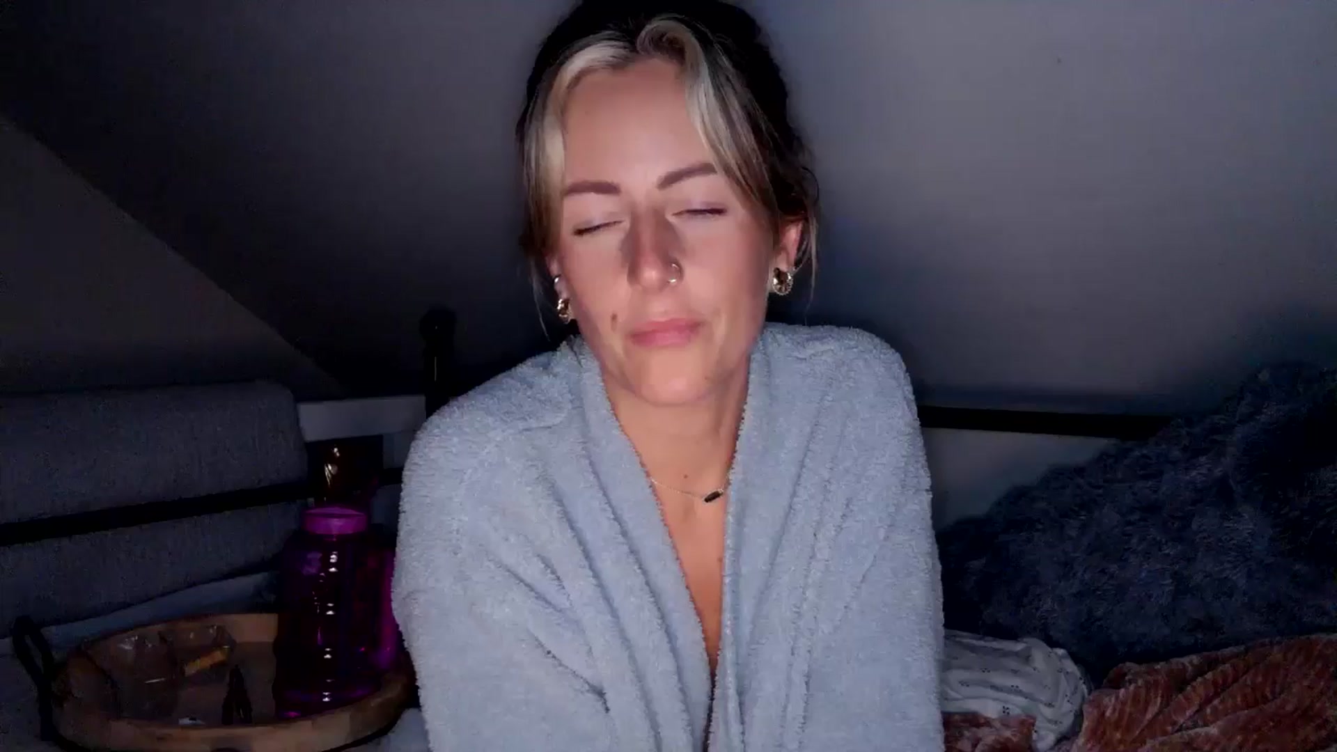 Gallery image thumbnail from Lena_bee's myfreecams stream on, 09/30/2024, 05:51 image 7 of 20