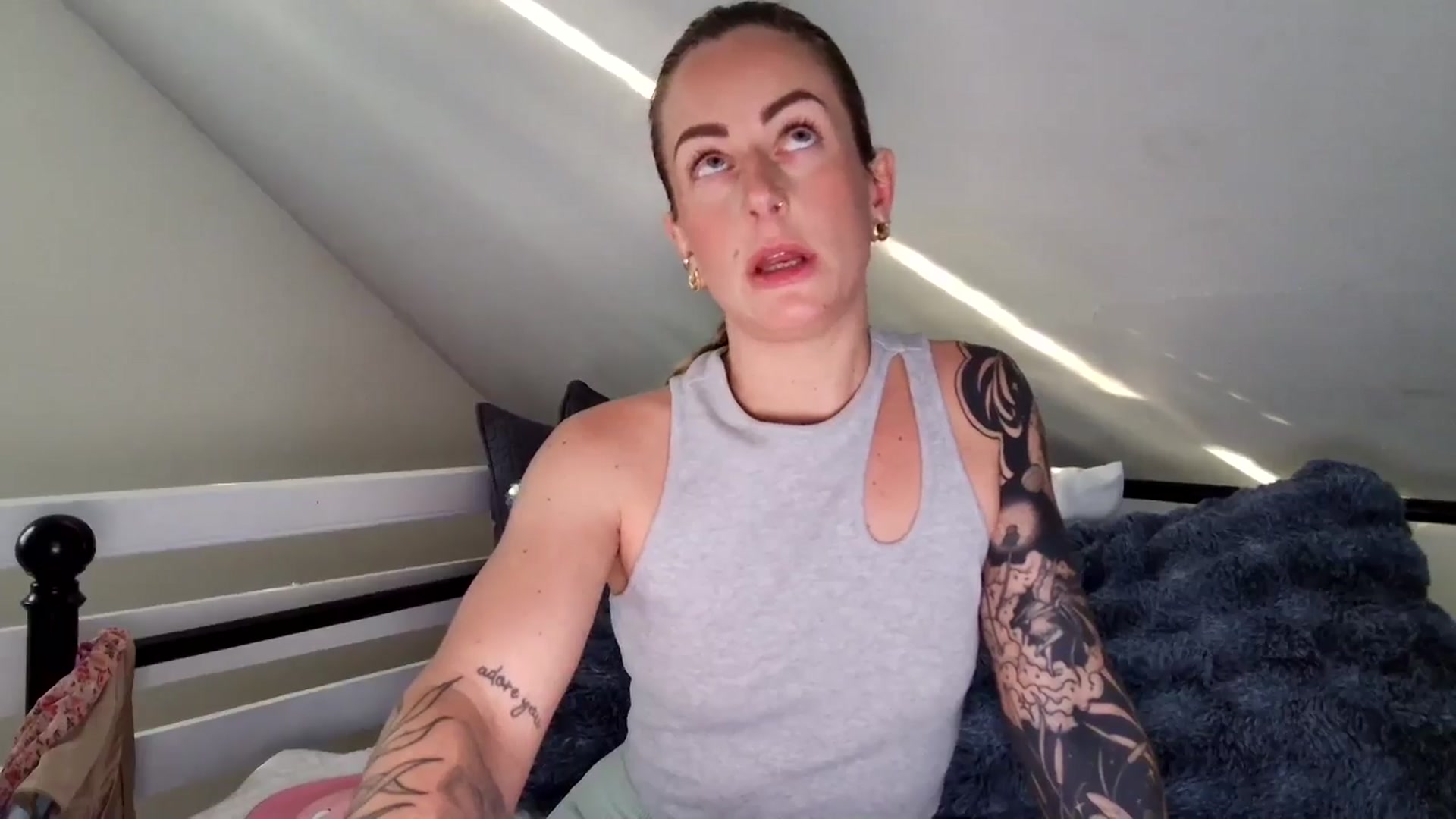 Gallery image thumbnail from Lena_bee's myfreecams stream on, 12/02/2024, 20:53 image 19 of 20