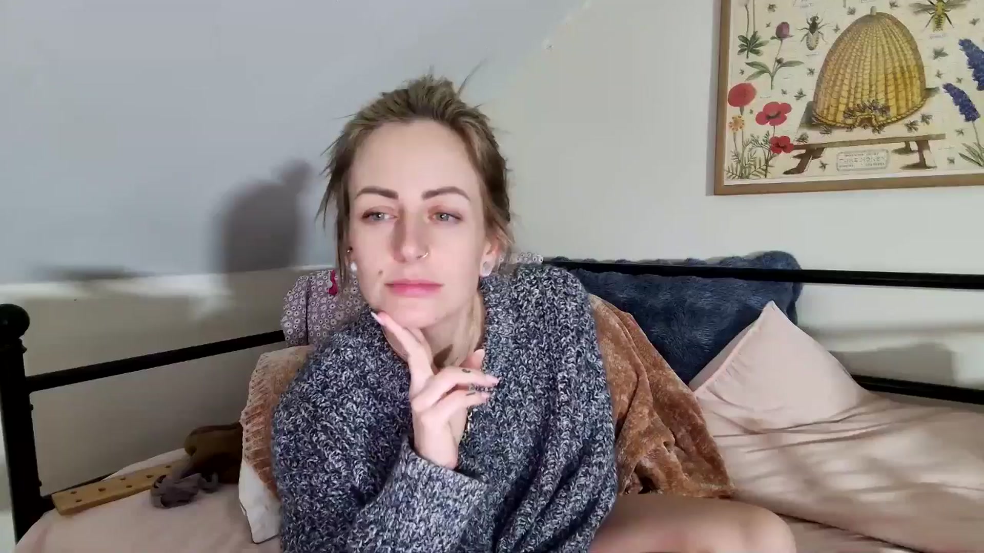 Gallery image thumbnail from Lena_bee's myfreecams stream on, 01/16/2025, 06:39 image 18 of 20