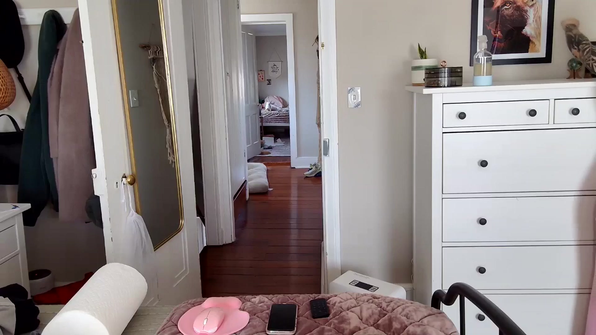 Gallery image thumbnail from Lena_bee's myfreecams stream on, 02/26/2025, 19:29 image 2 of 20