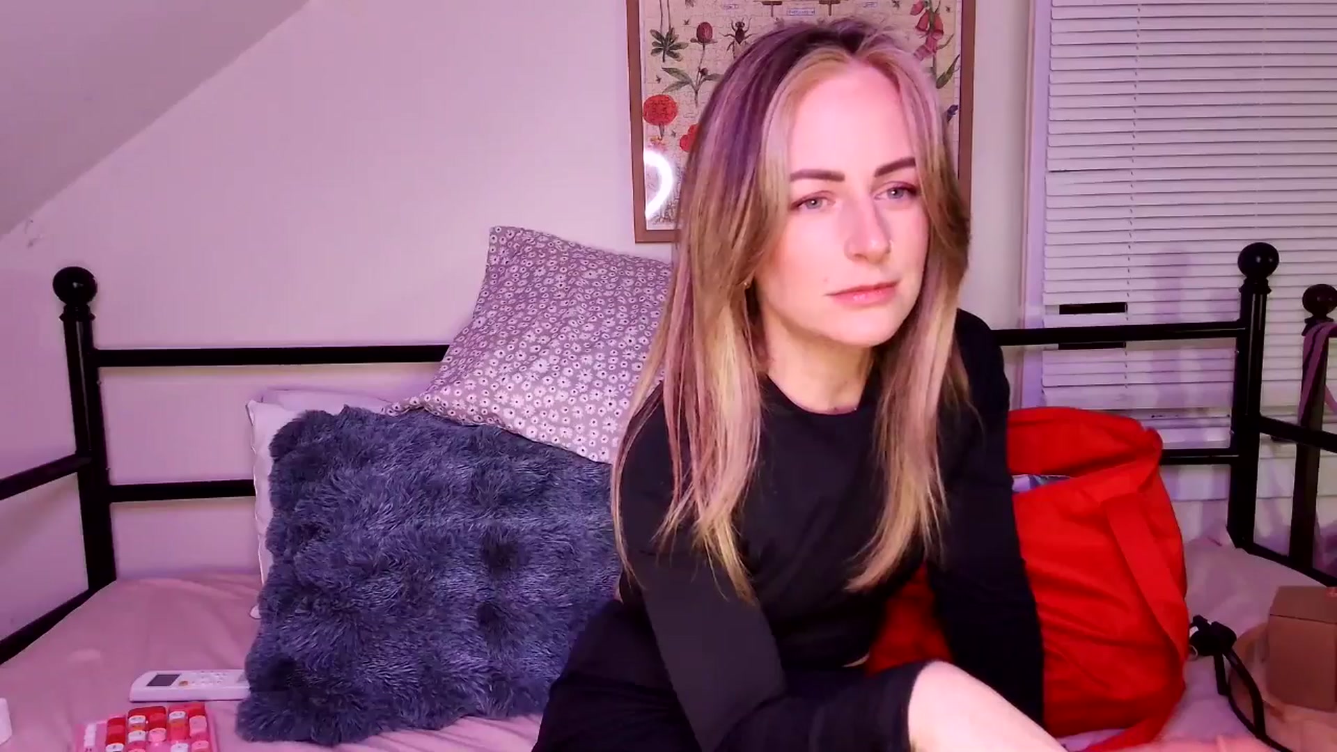 Gallery image thumbnail from Lena_bee's myfreecams stream on, 02/28/2025, 02:32 image 2 of 20